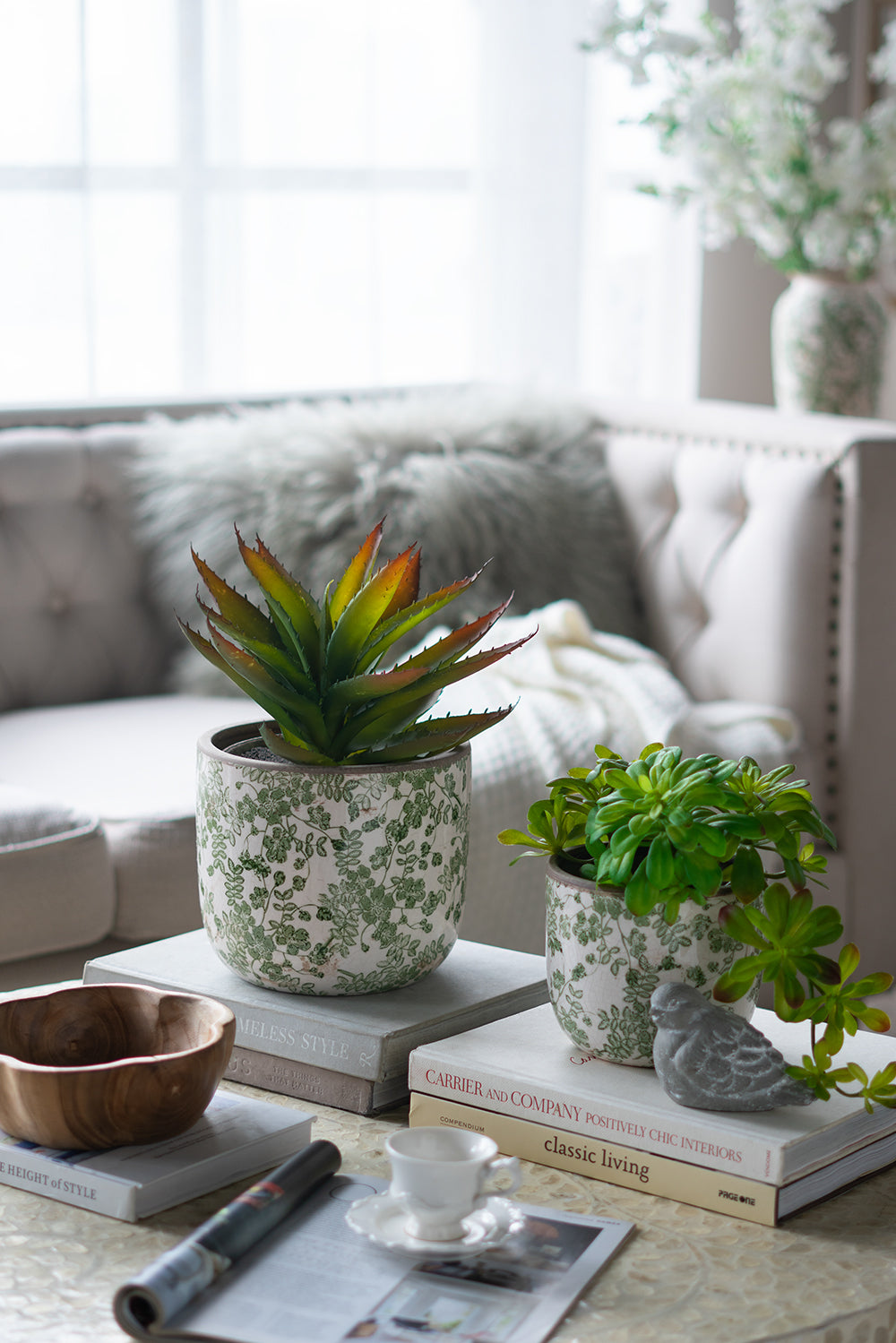 Artistic ceramic planter for indoor decor