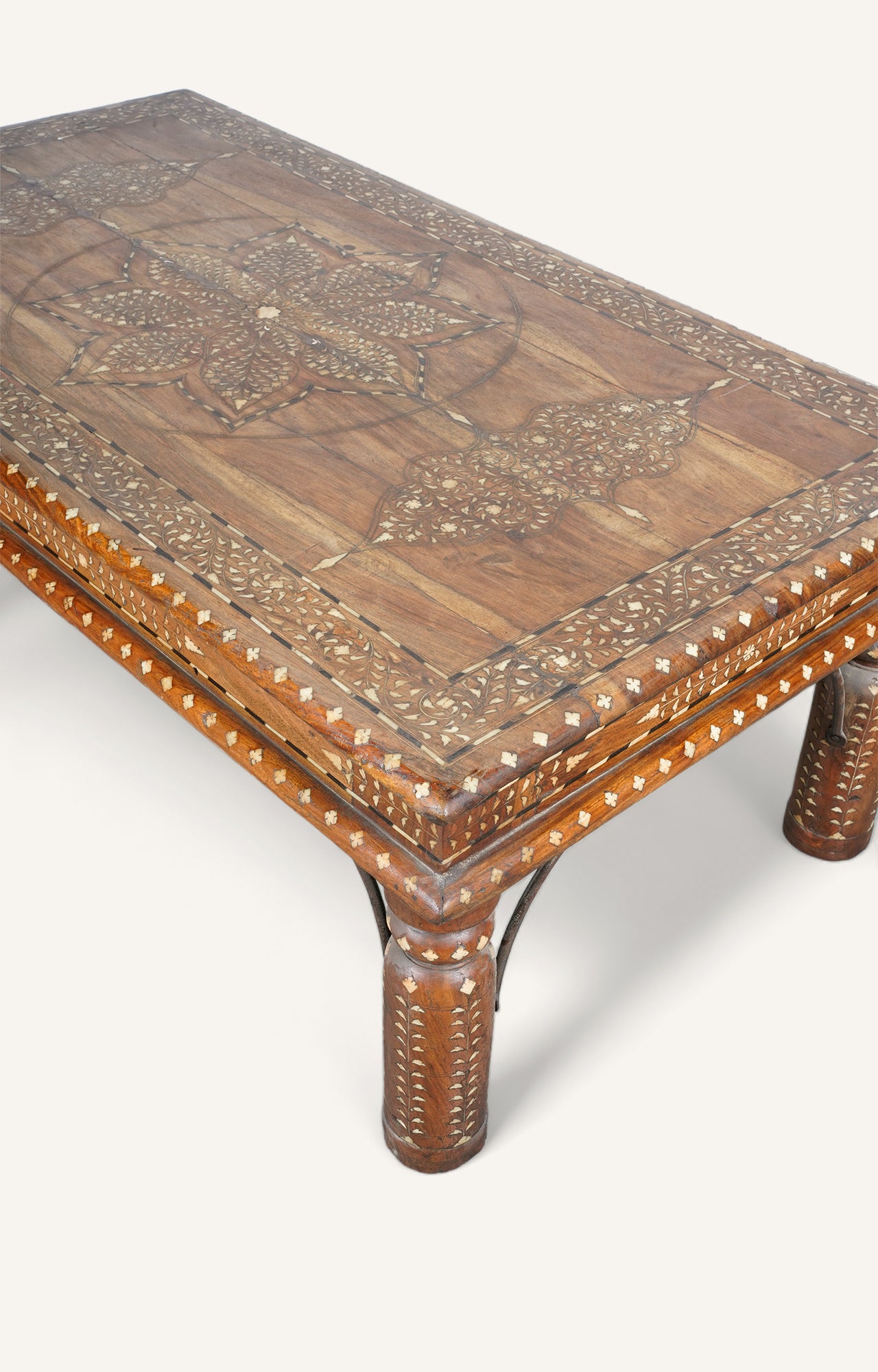 Bone Inlay coffee table1_detailed