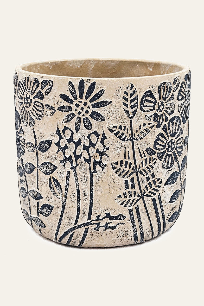 Ceramic pot 