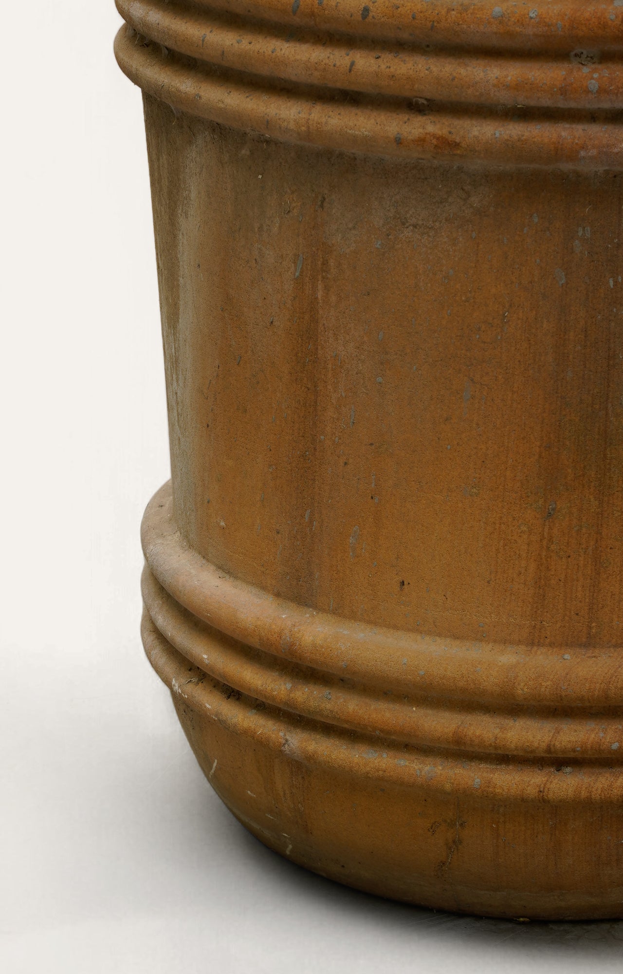 Classic Double Rolled Rim Sandstone Planter_5