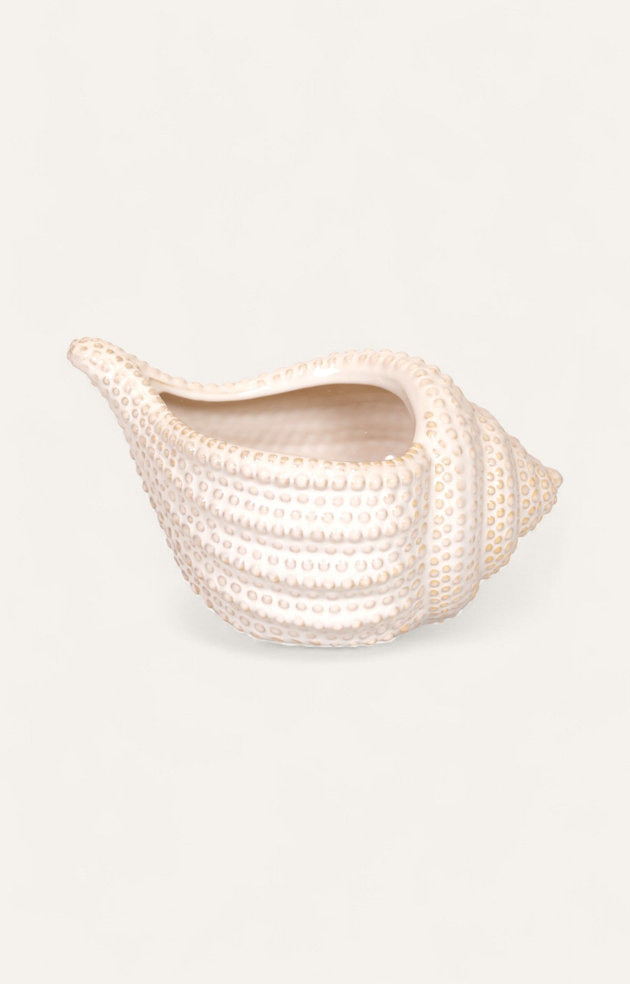 Ceramic Shell-Shaped Planter