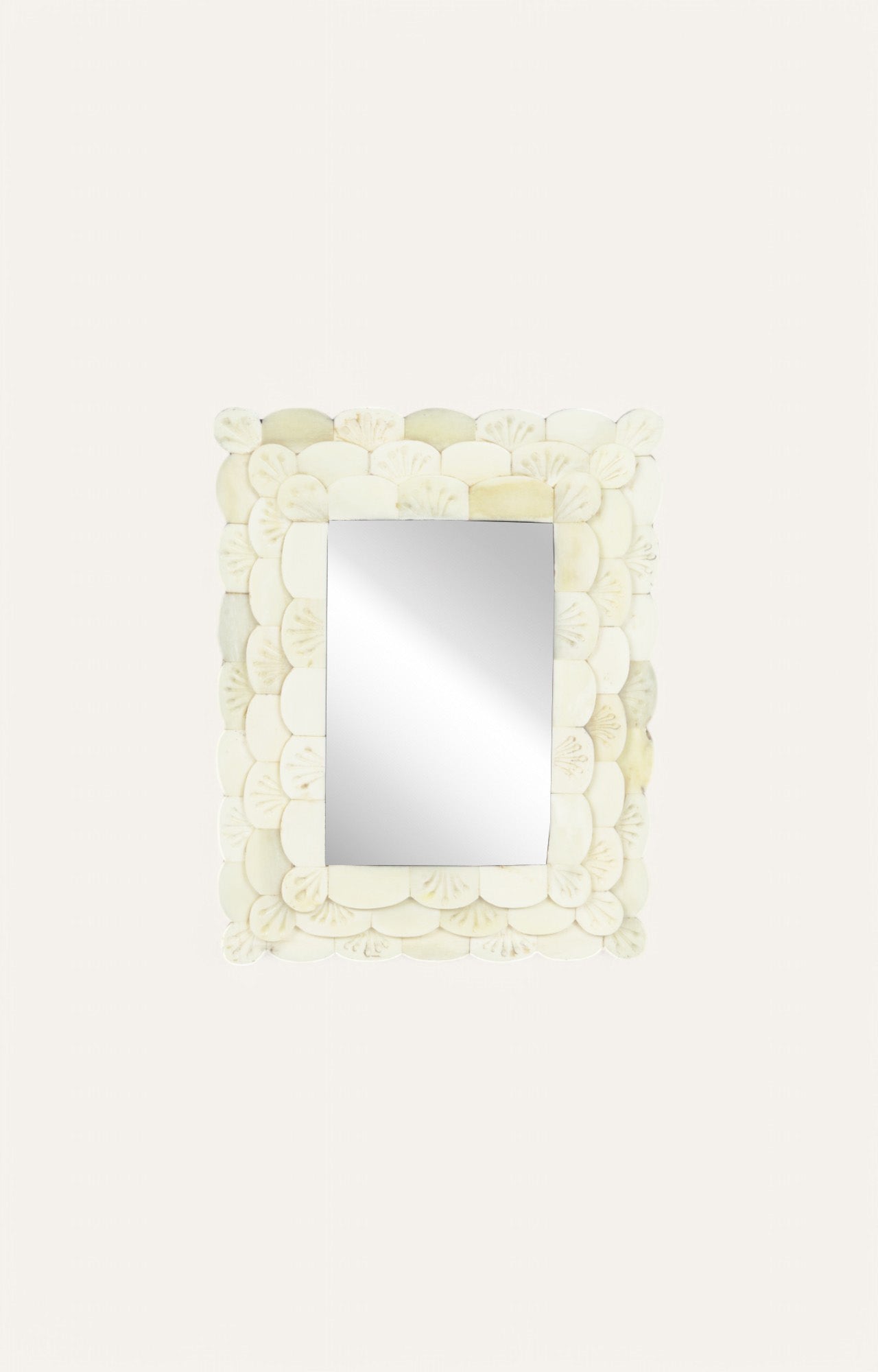 Bone Scalloped Edge Ivory Frame