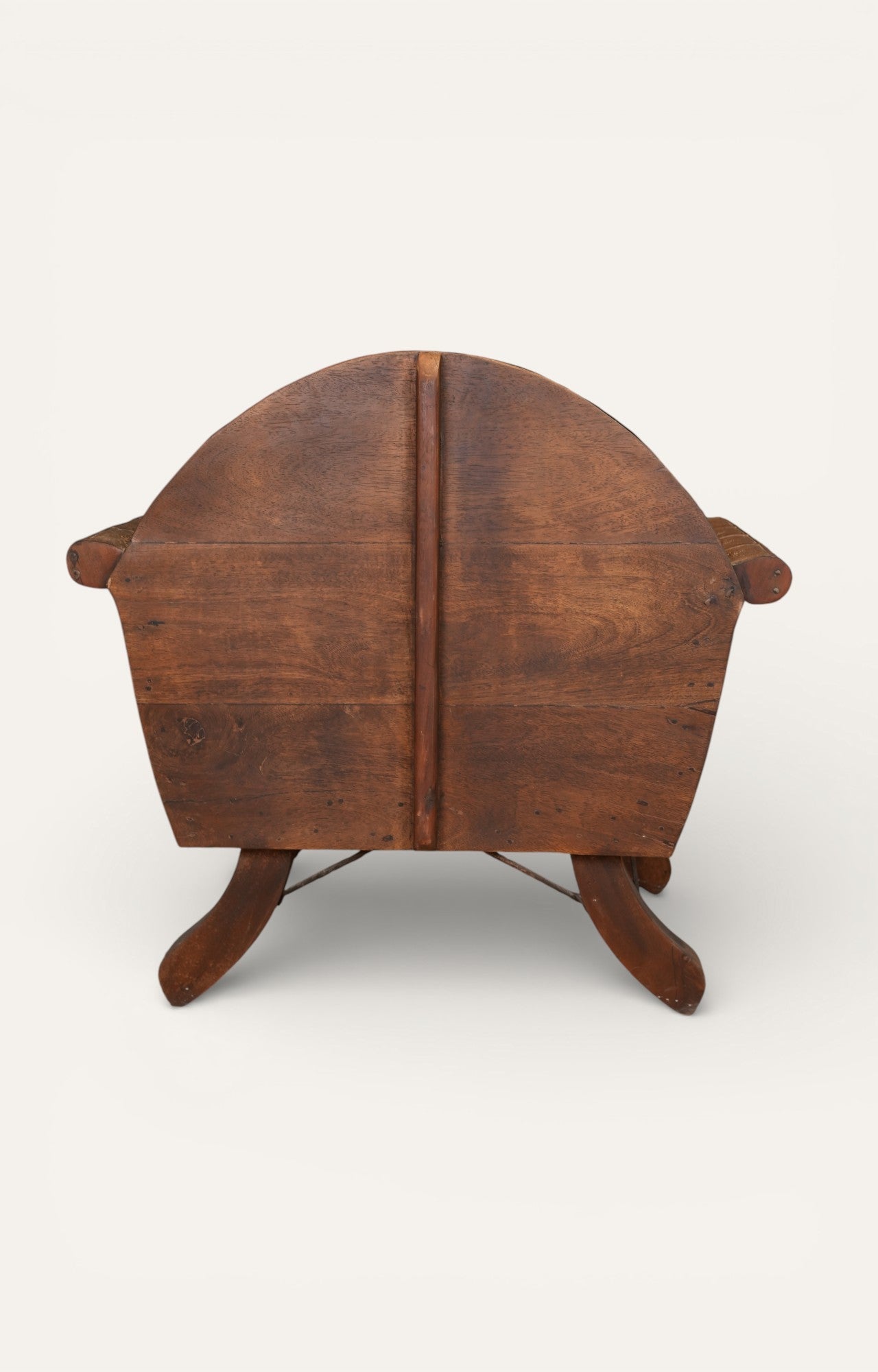 Heritage Dowry Chest Lounge Chair