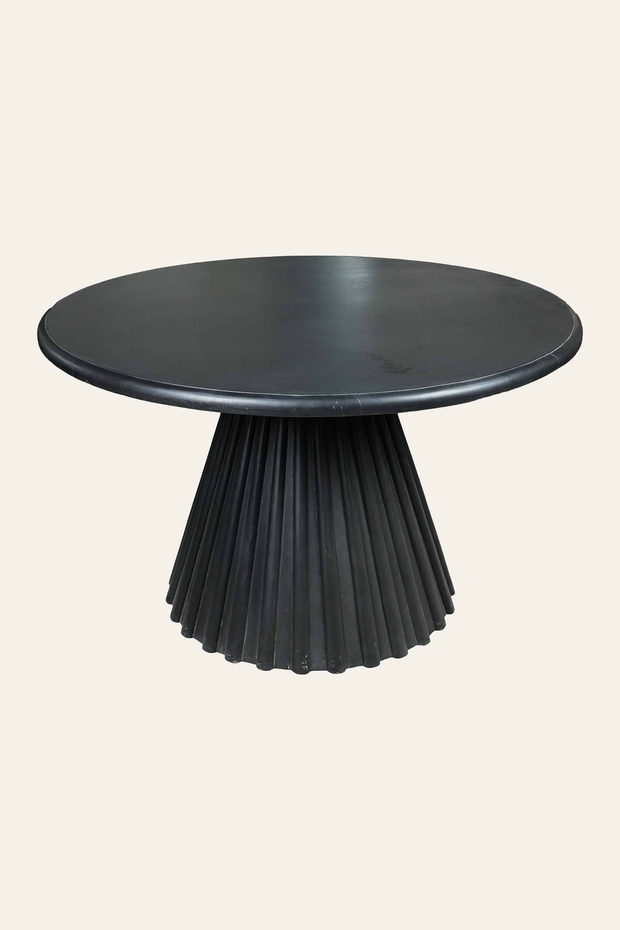 Black Round Fluted Pedestal Dining Table for Dining Corners