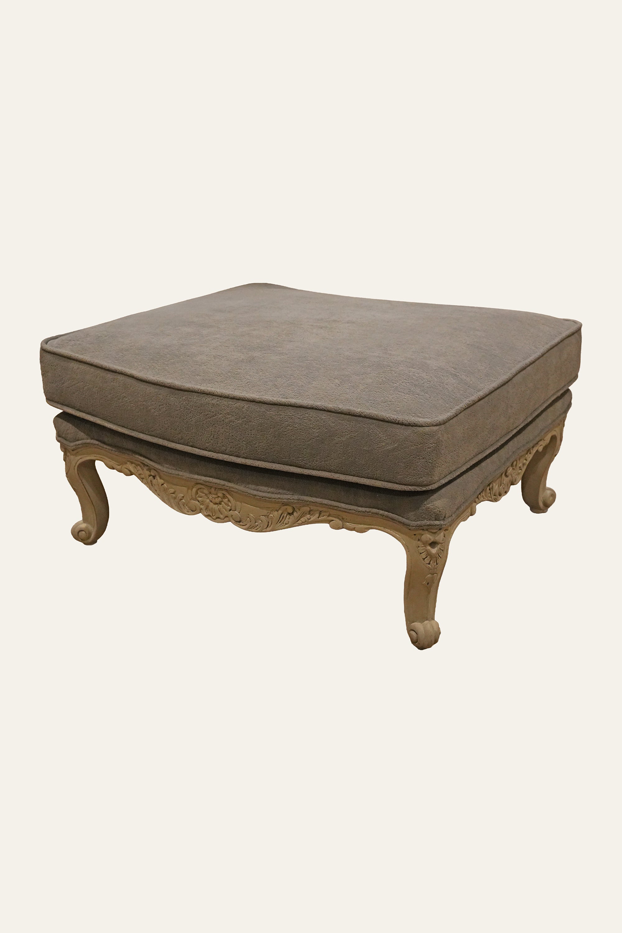French Provincial Style Grey Upholstered Ottoman with Carved Curved Legs