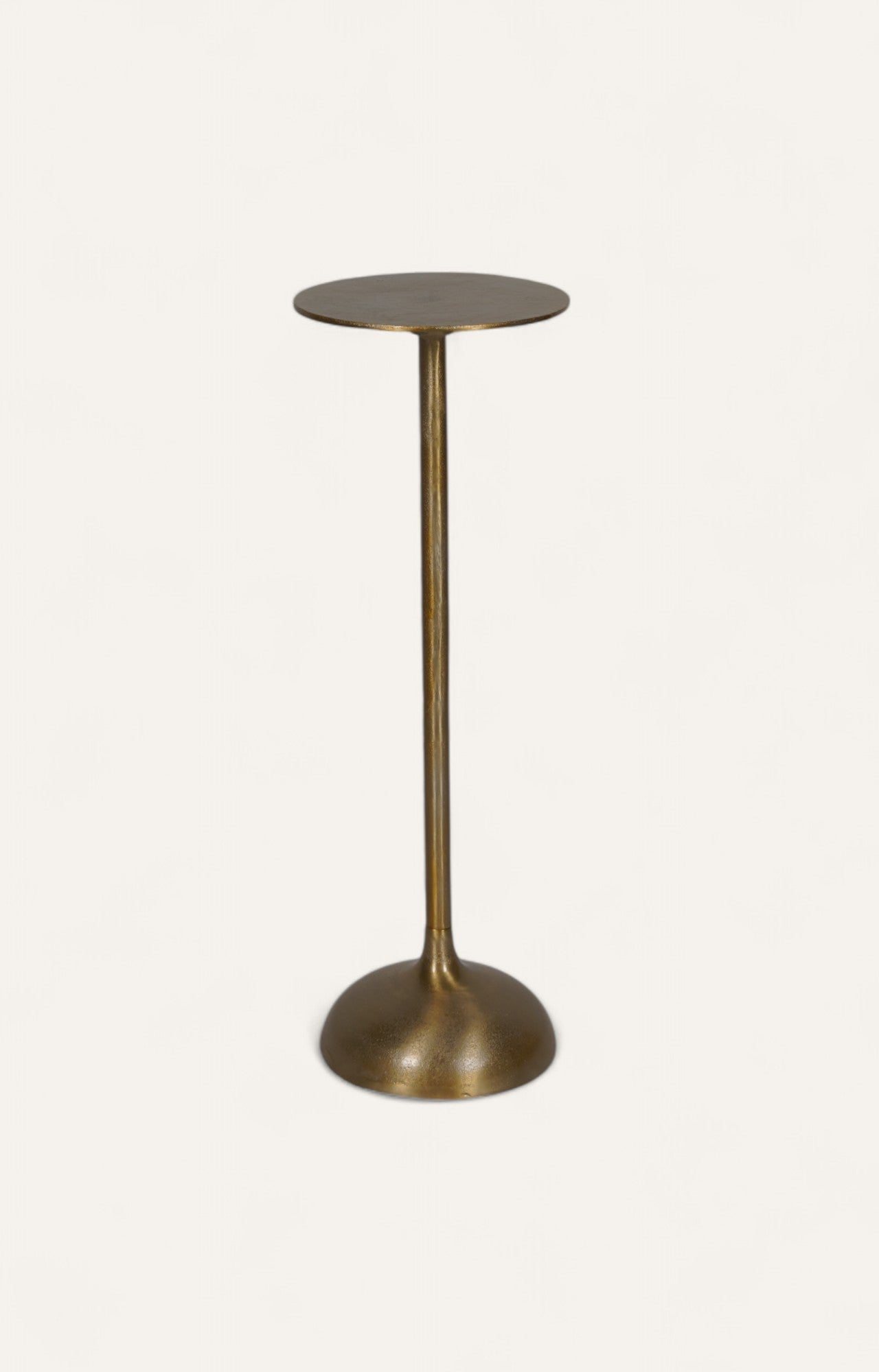 Rounded Base Peg Table in Gold