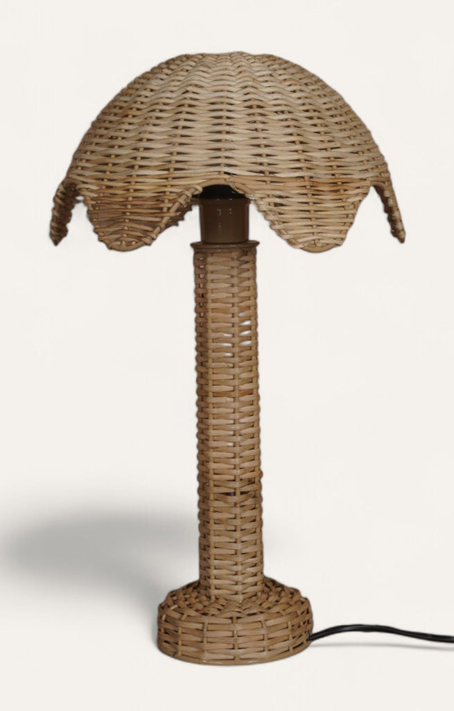Scalloped Natural Cane Table Lamp