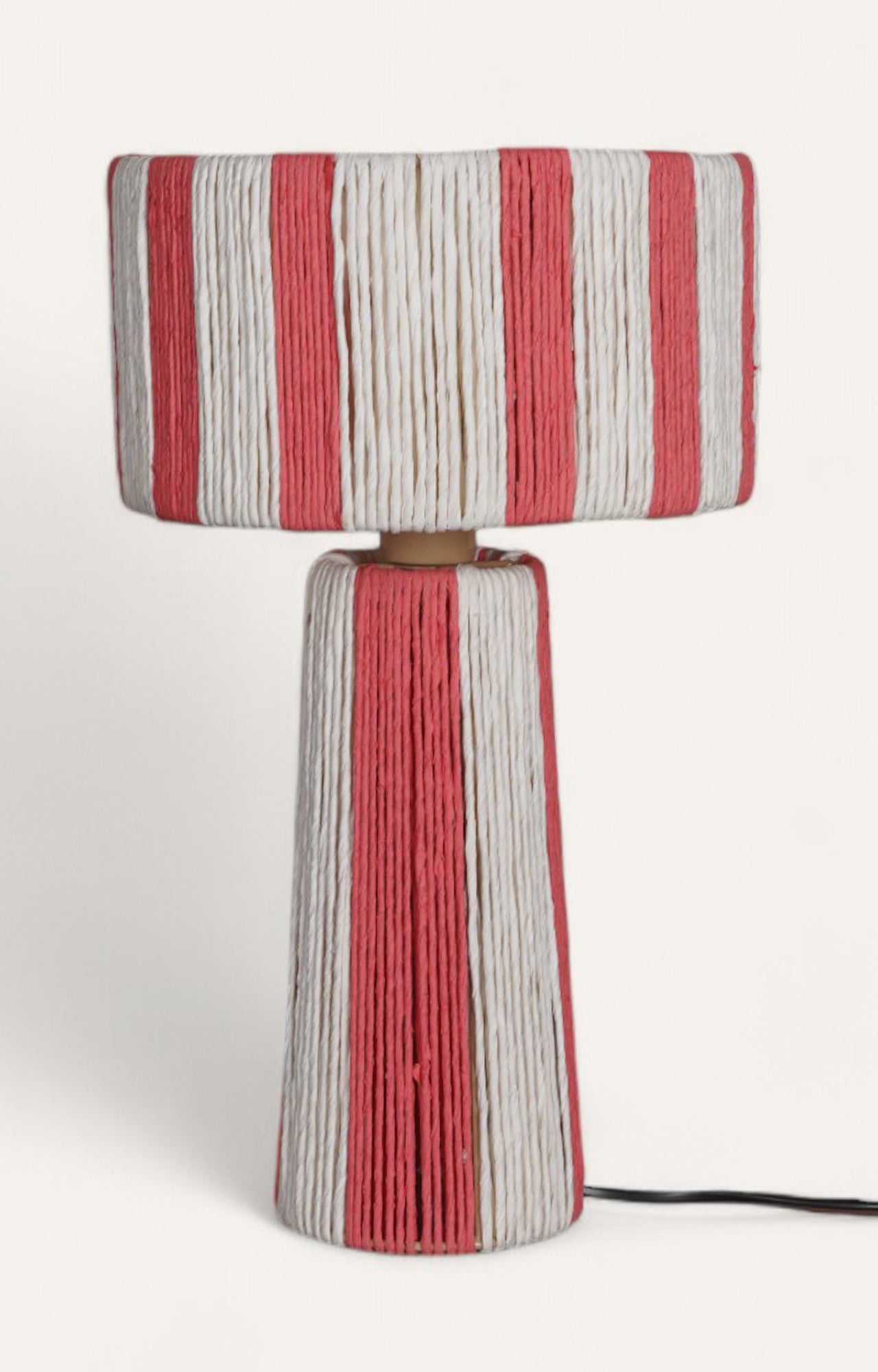 Coral Calling: Raffia Rope Table Lamp