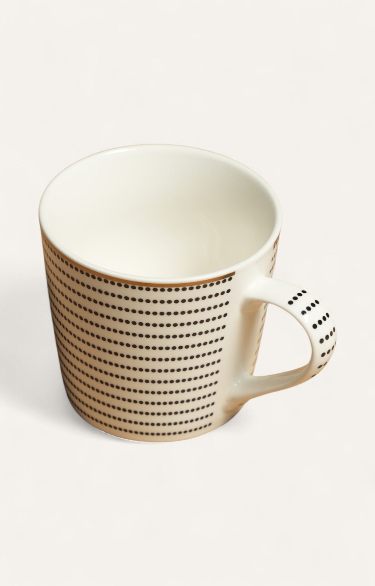 Noir Dotted Mug