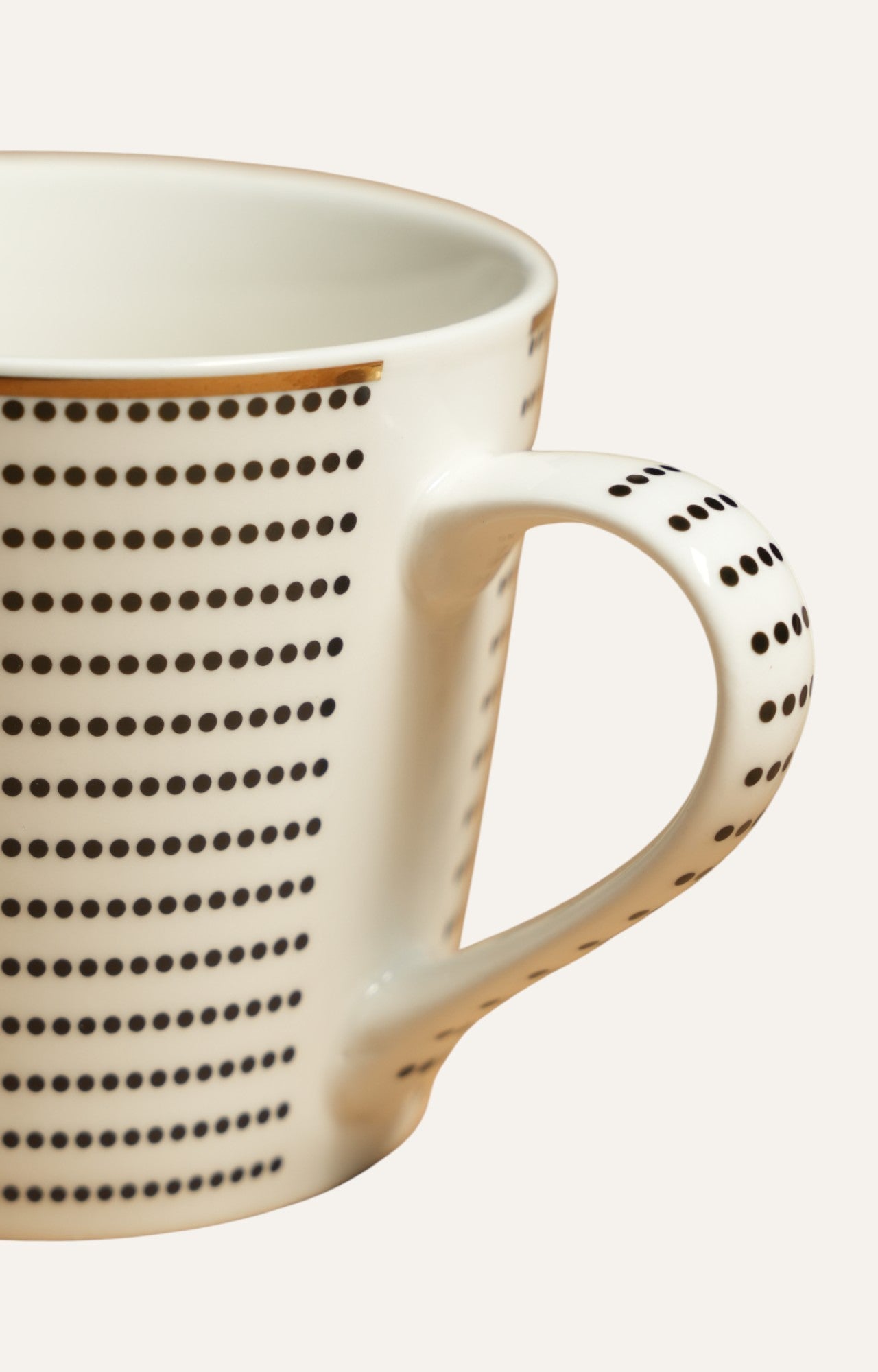 Noir Dotted Mug