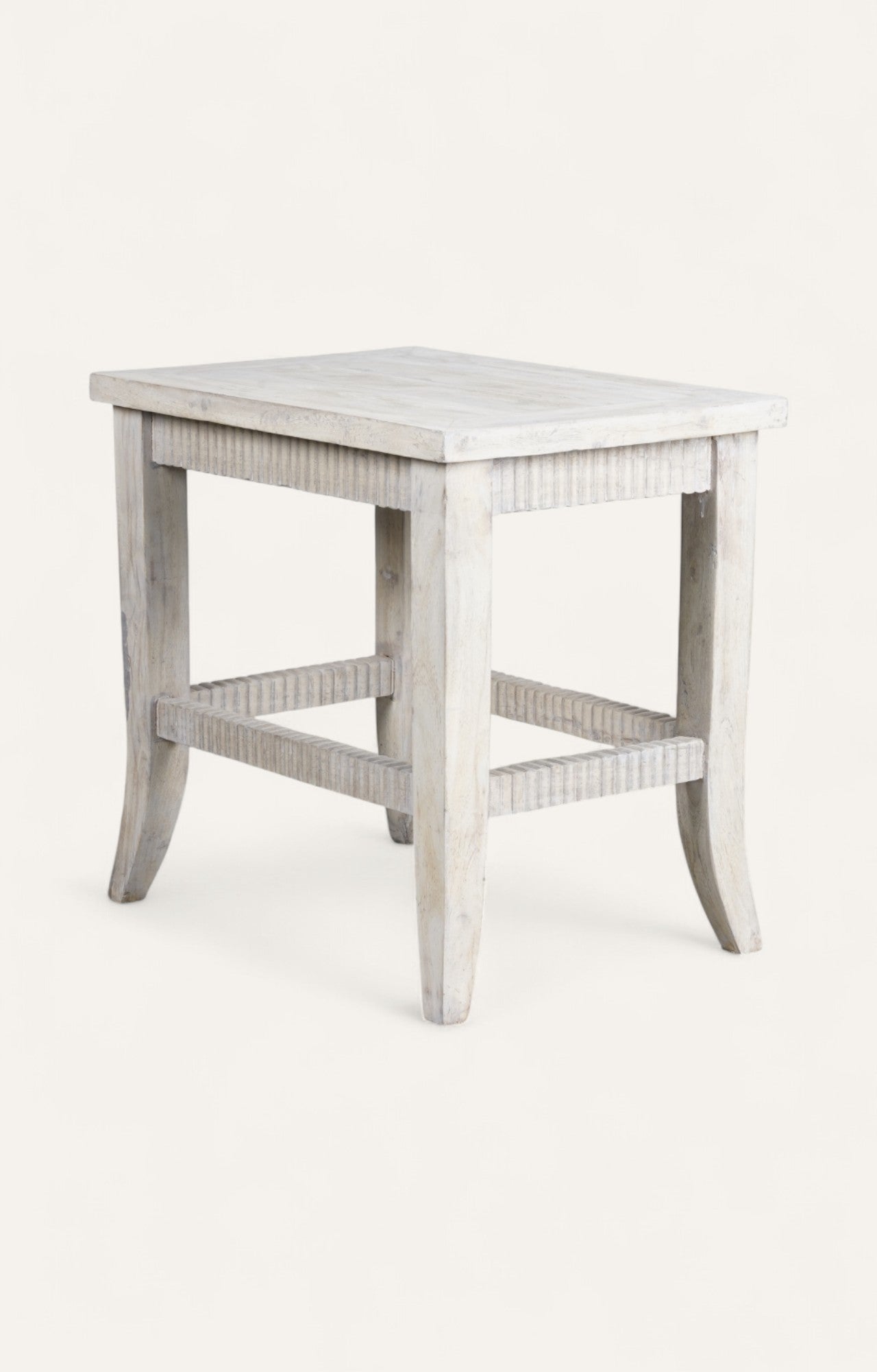 Minimalist Aura Side Table