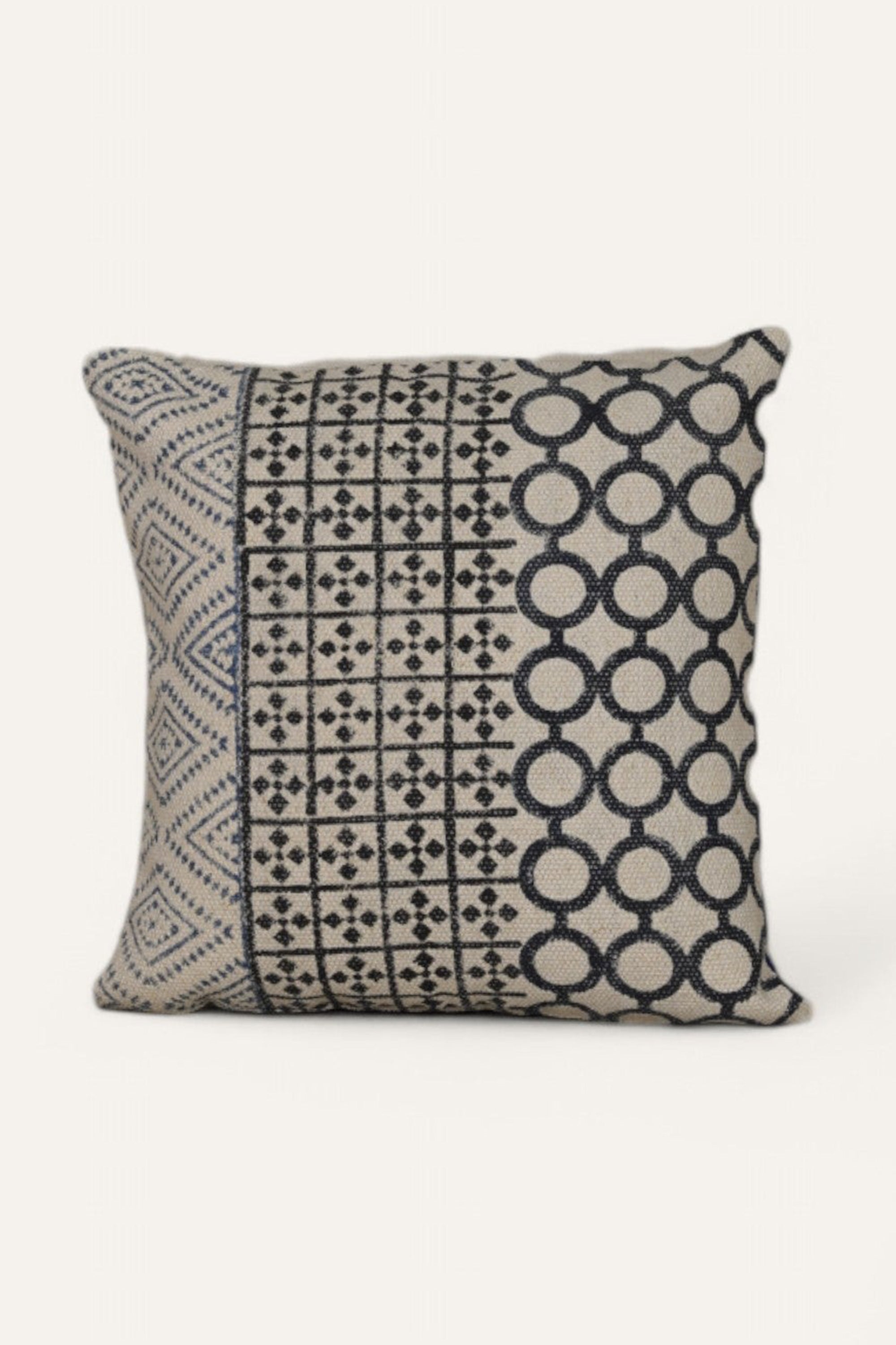 Black and White Geometric Patterned Printed Cushion