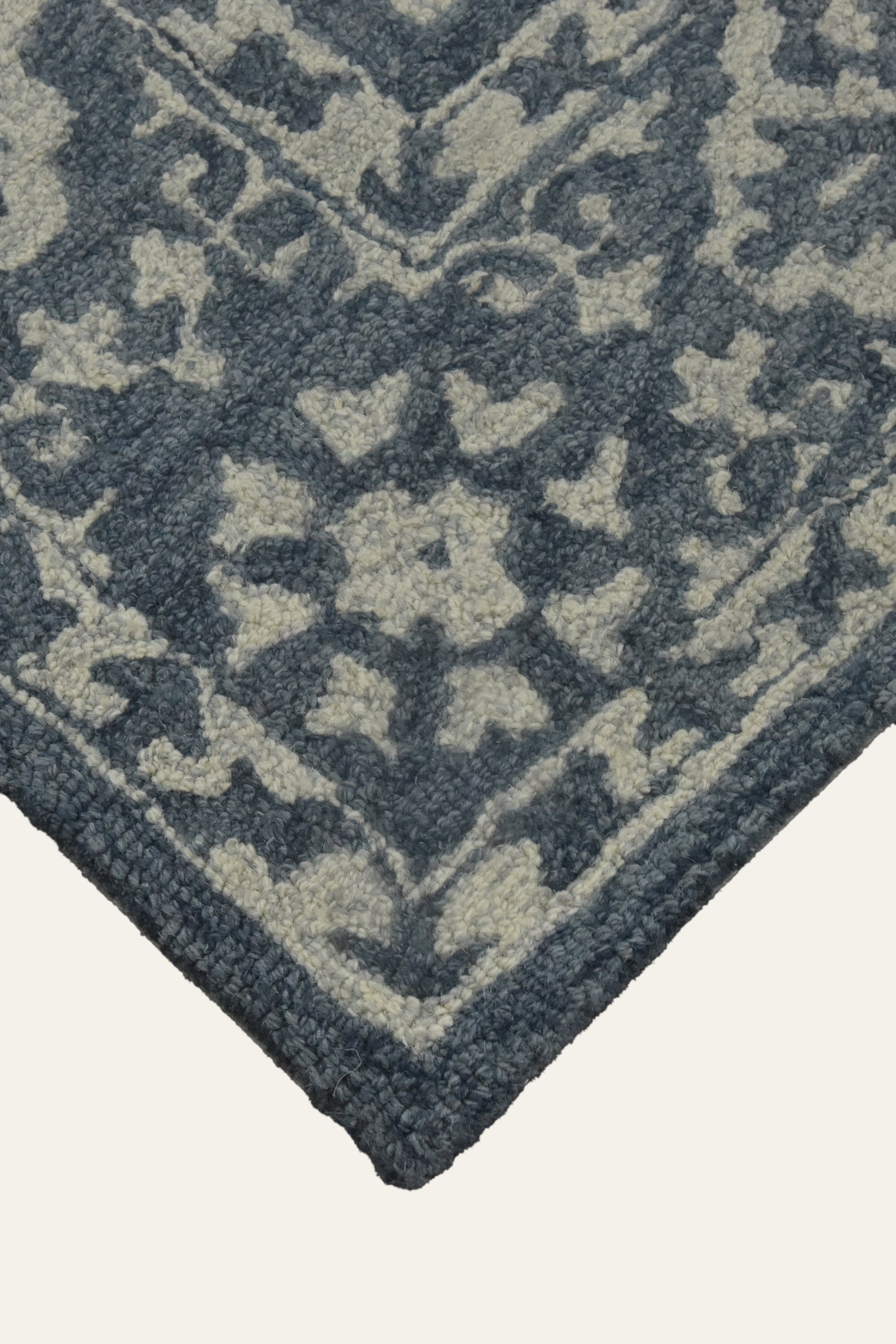 8x10 Ft. Navy Vintage Medallion Wool Area Carpet