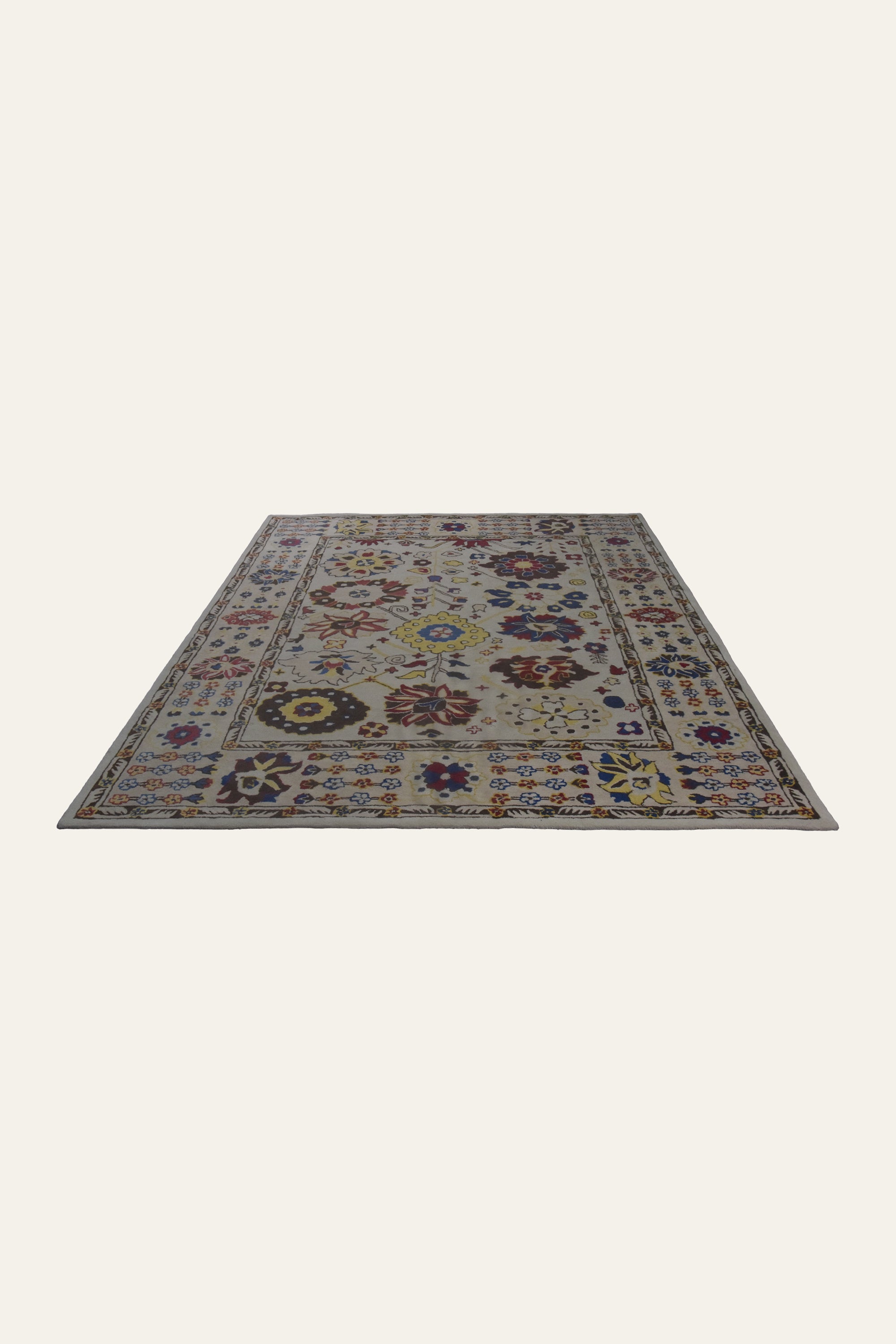 8x10 Ft. Ivory Floral Border Wool Area Carpet