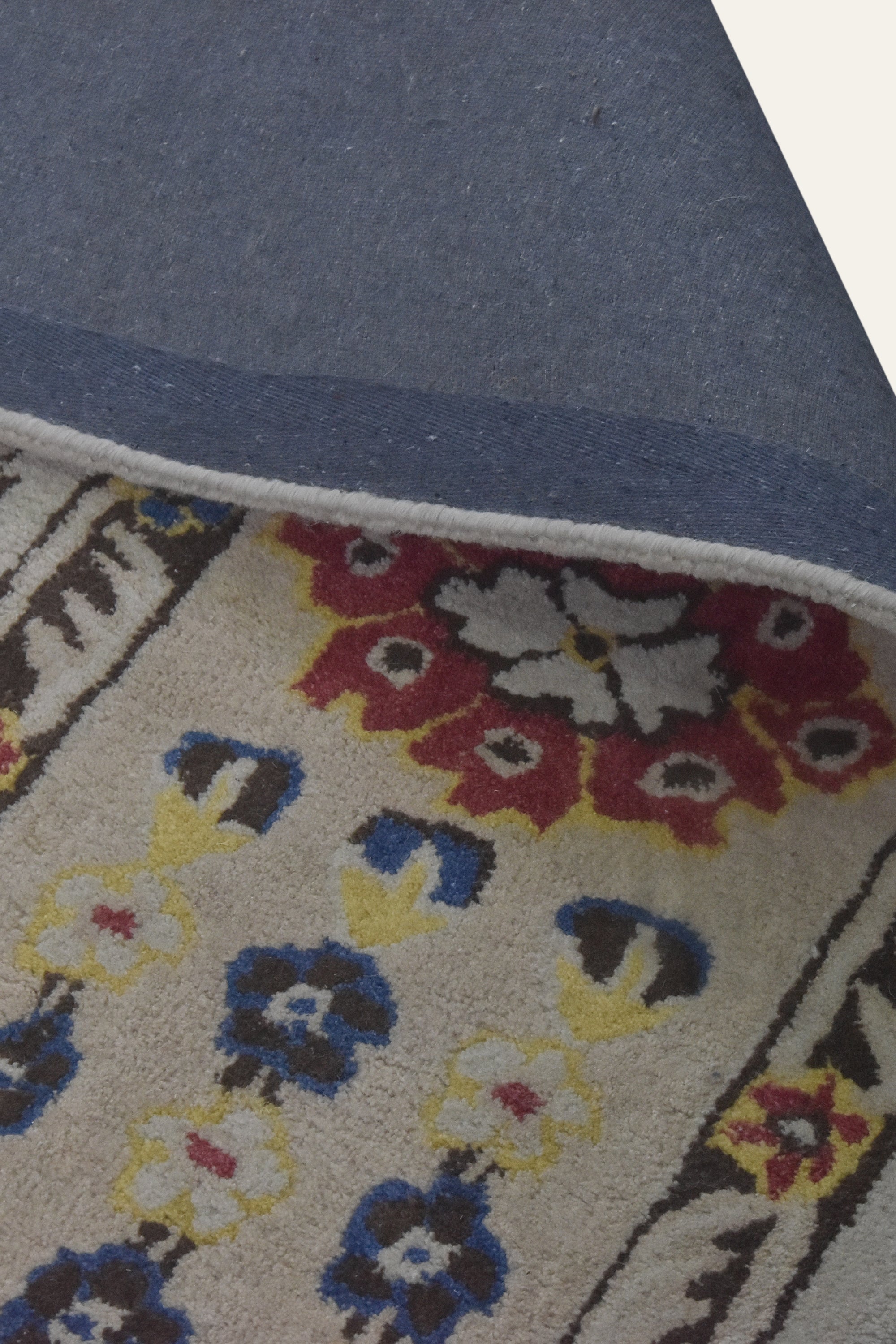 8x10 Ft. Ivory Floral Border Wool Area Carpet