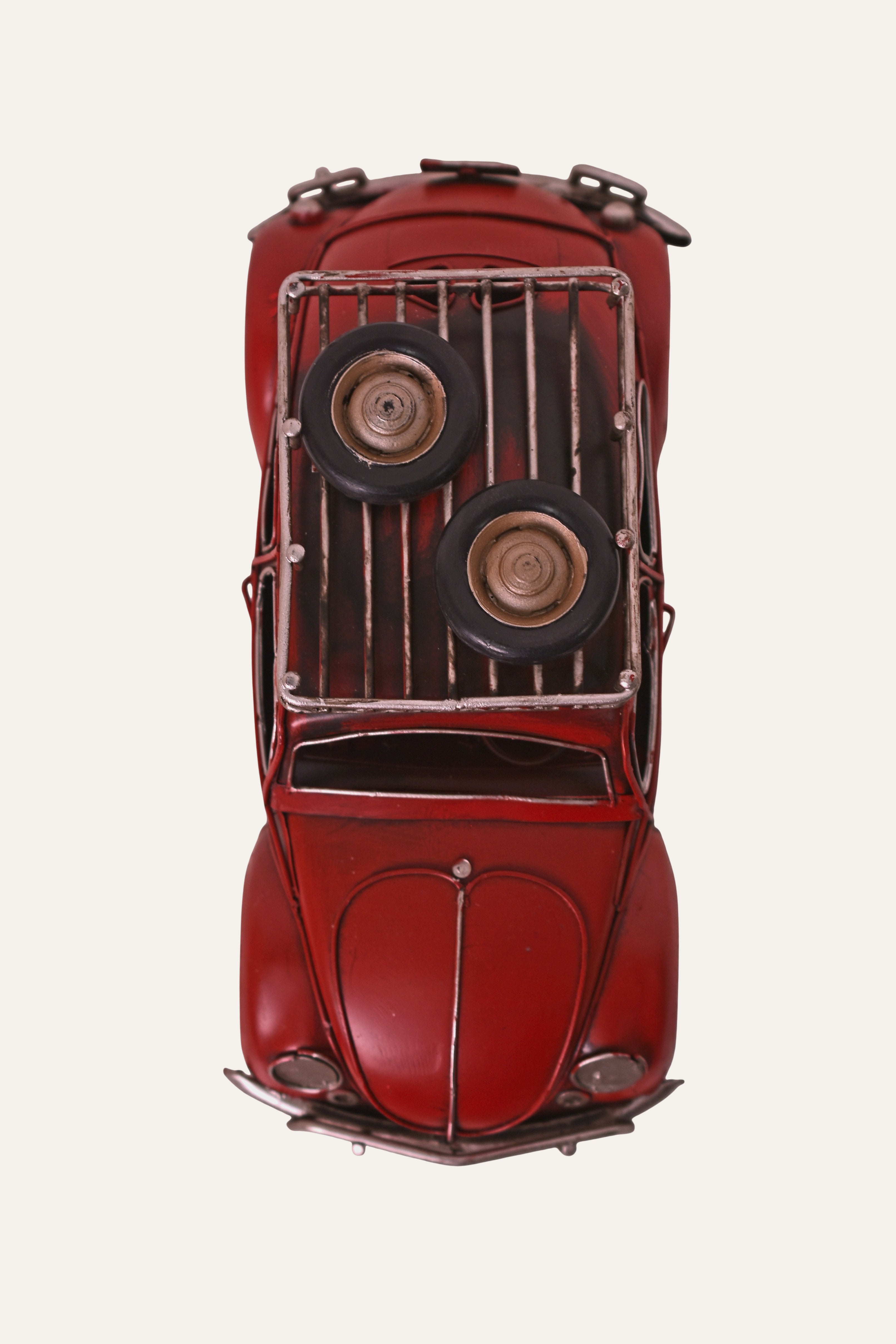 Vintage Red Beetal Metal Miniature Car Décor