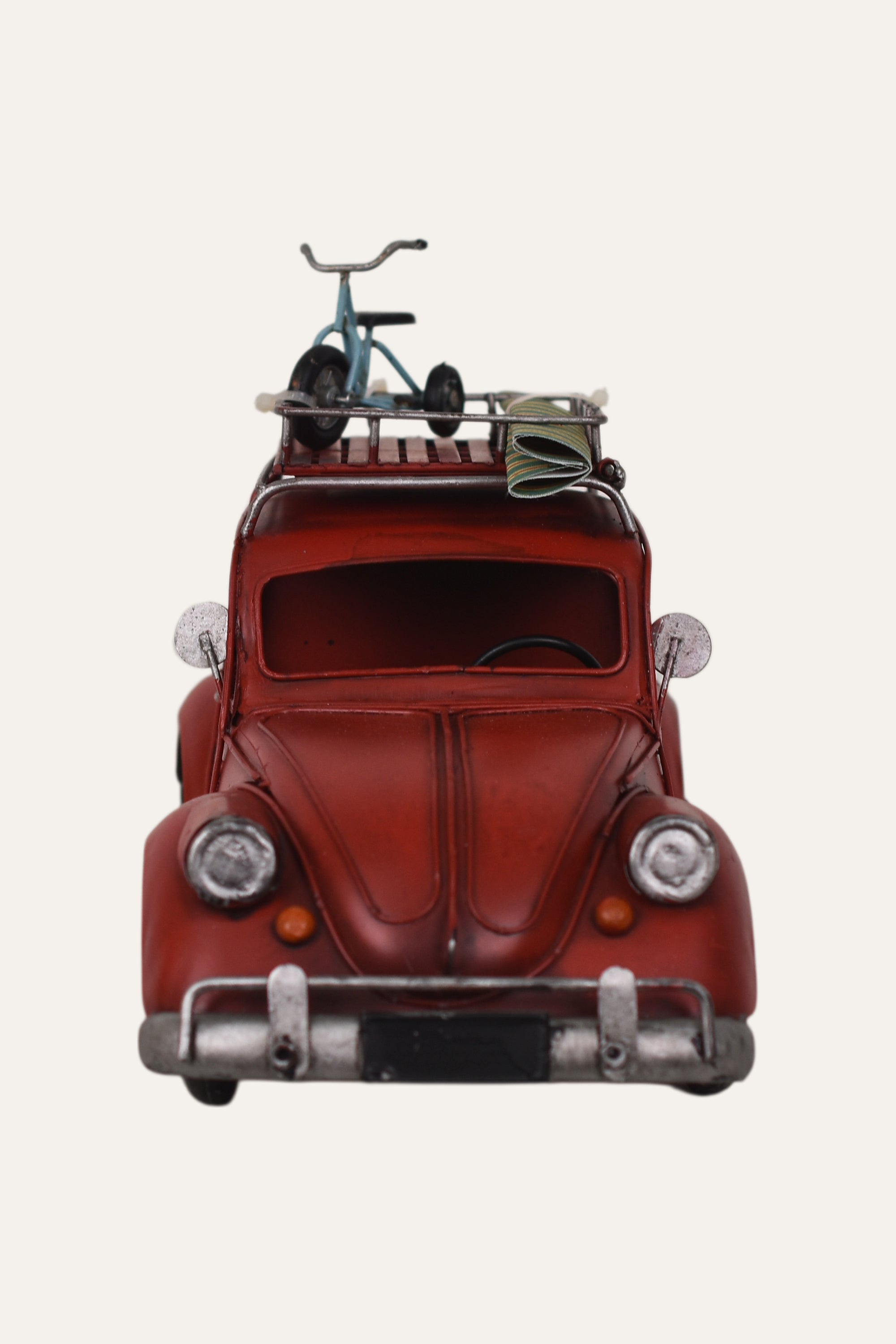 Vintage Red Beetal Metal Miniature Car Décor