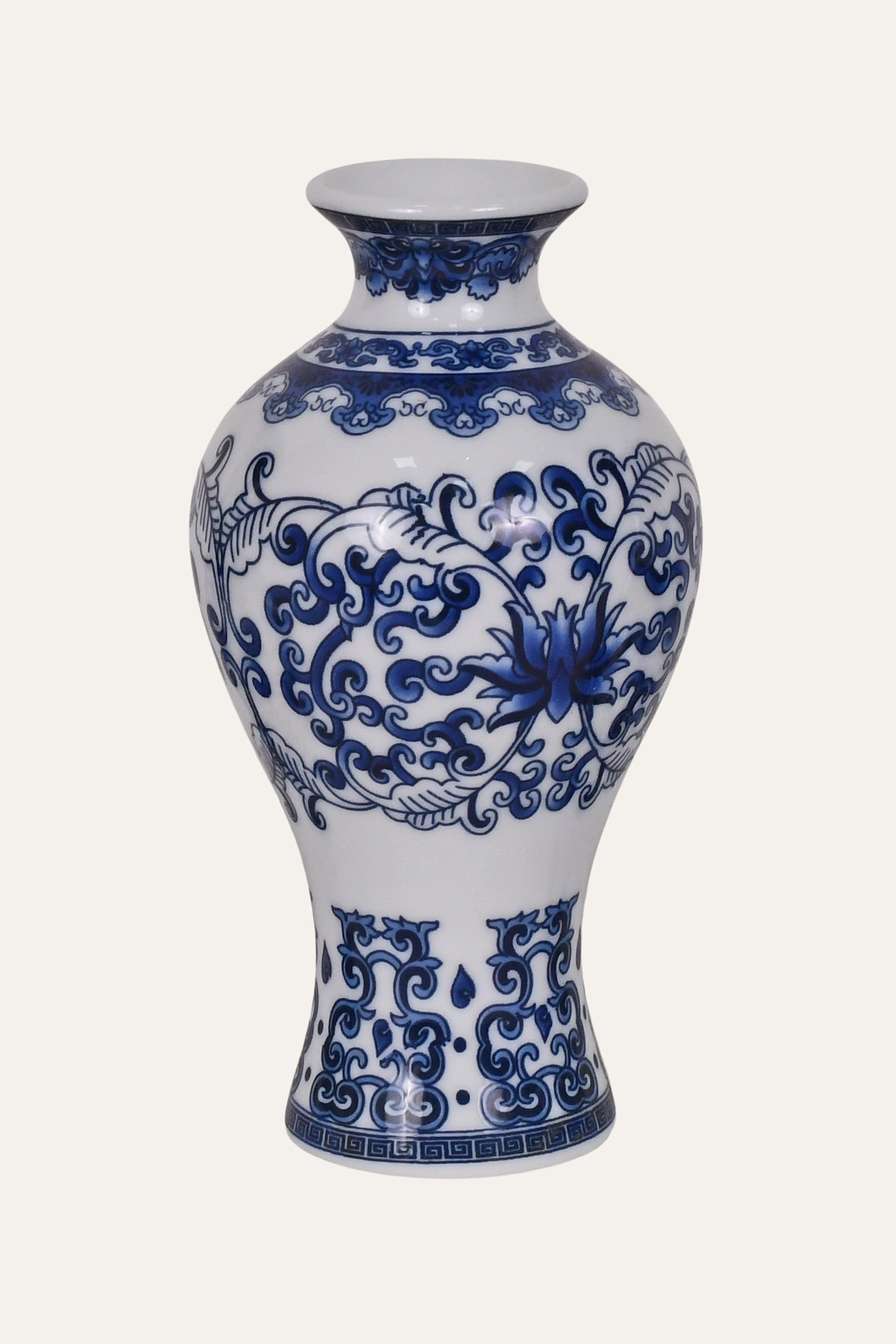Traditional Blue & White Porcelain Chinoiserie Vase