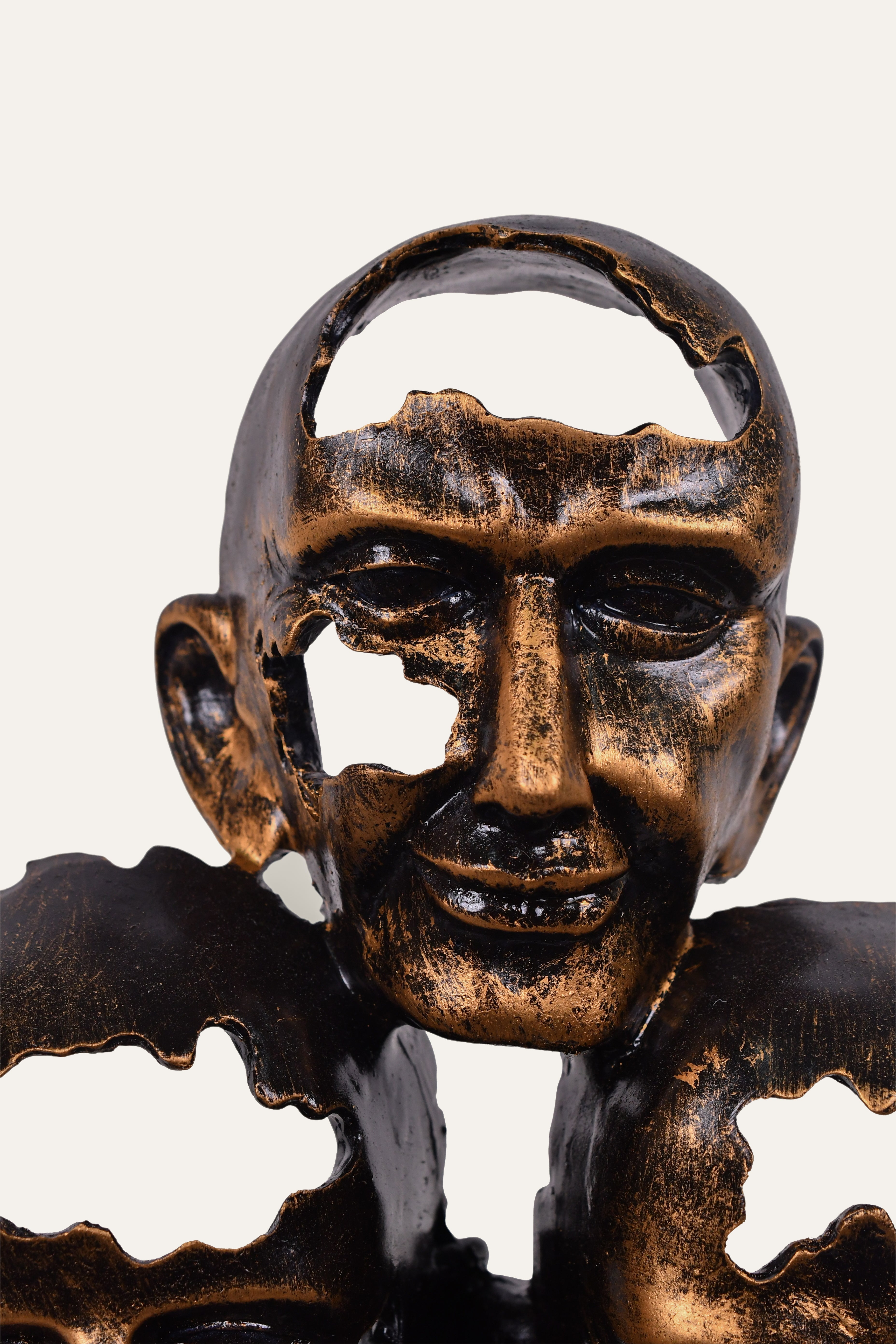 Bronze sculpture for home