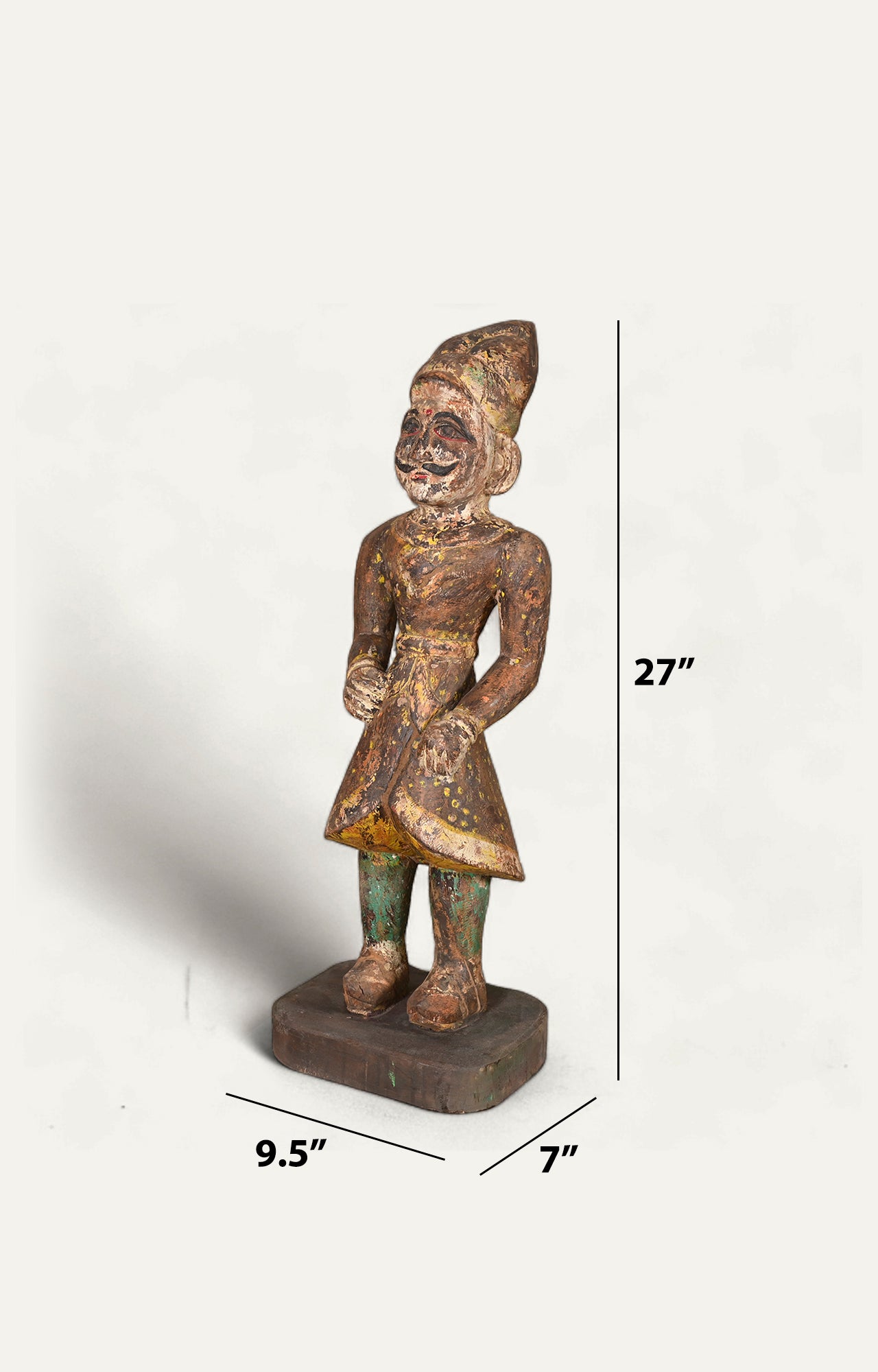 Darbar Sipahi Wooden Figurine_size