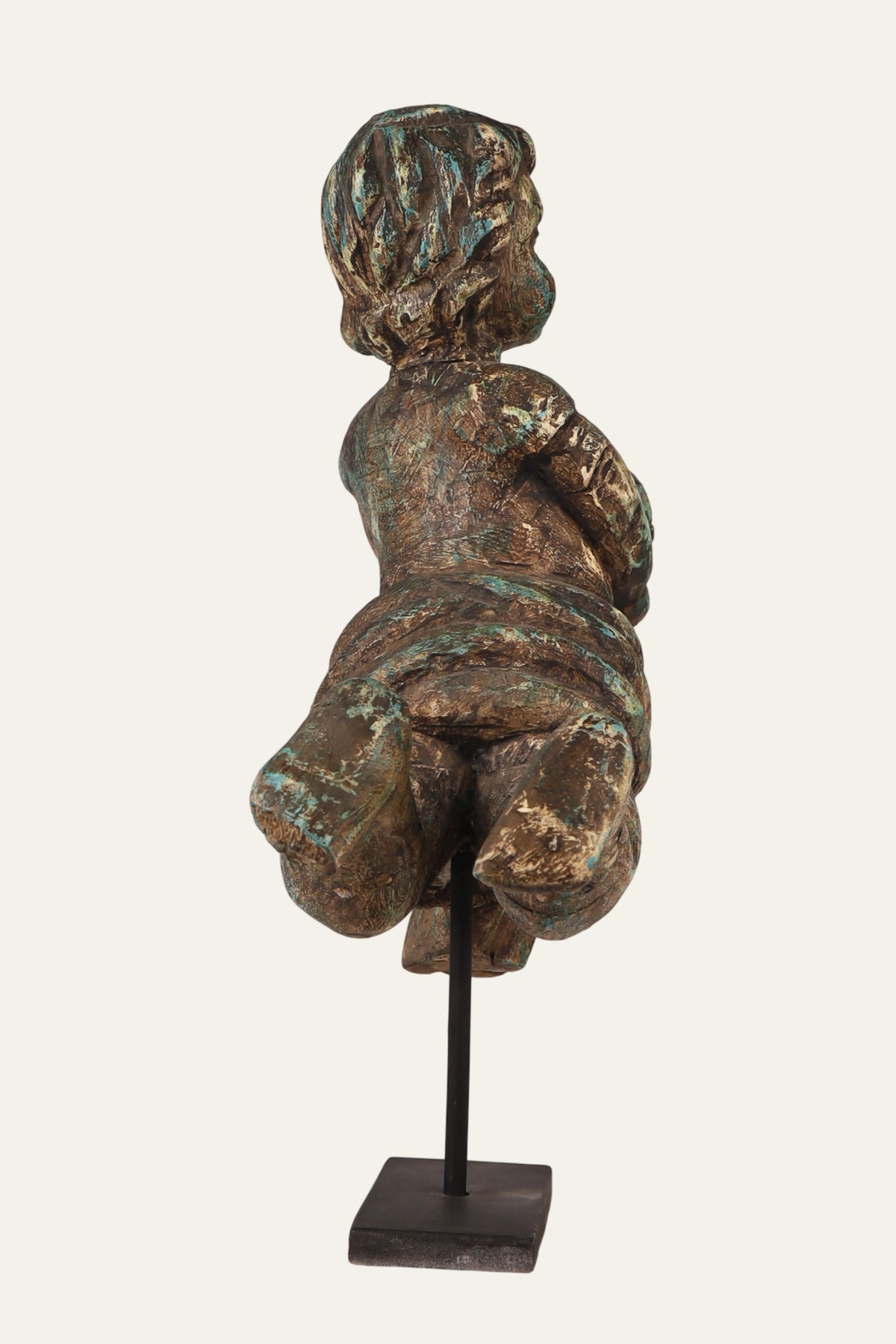 Decorative angel statue for elegant interiors