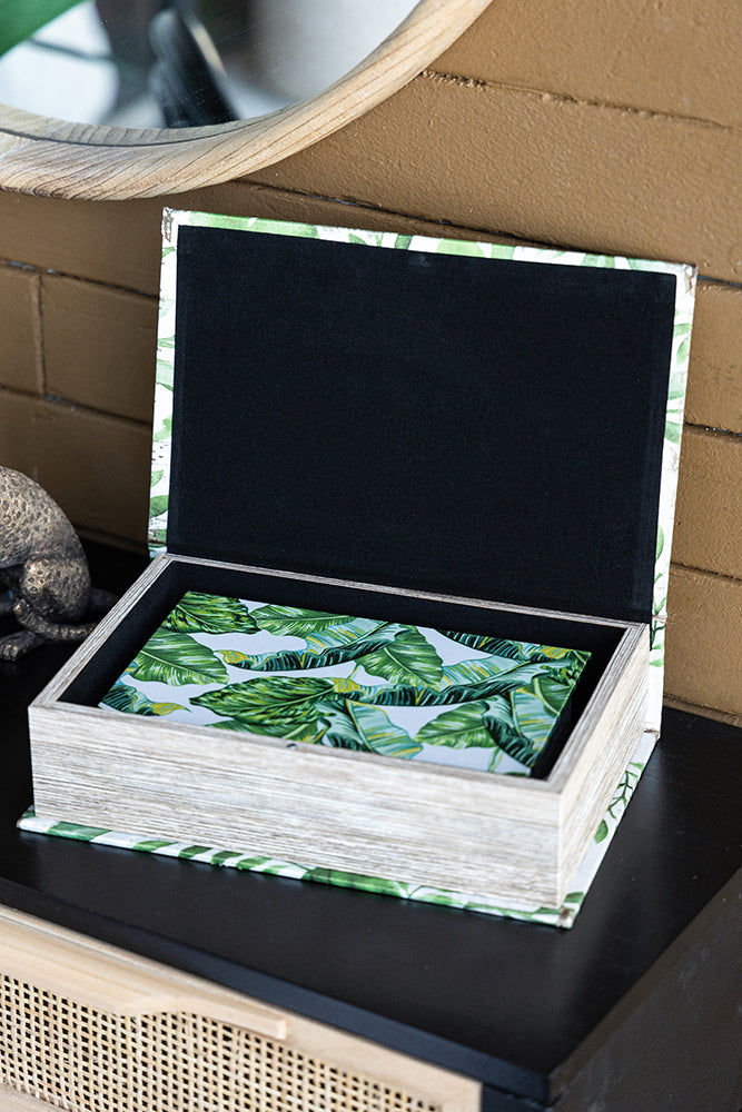 Decorative box with green leaf pattern 