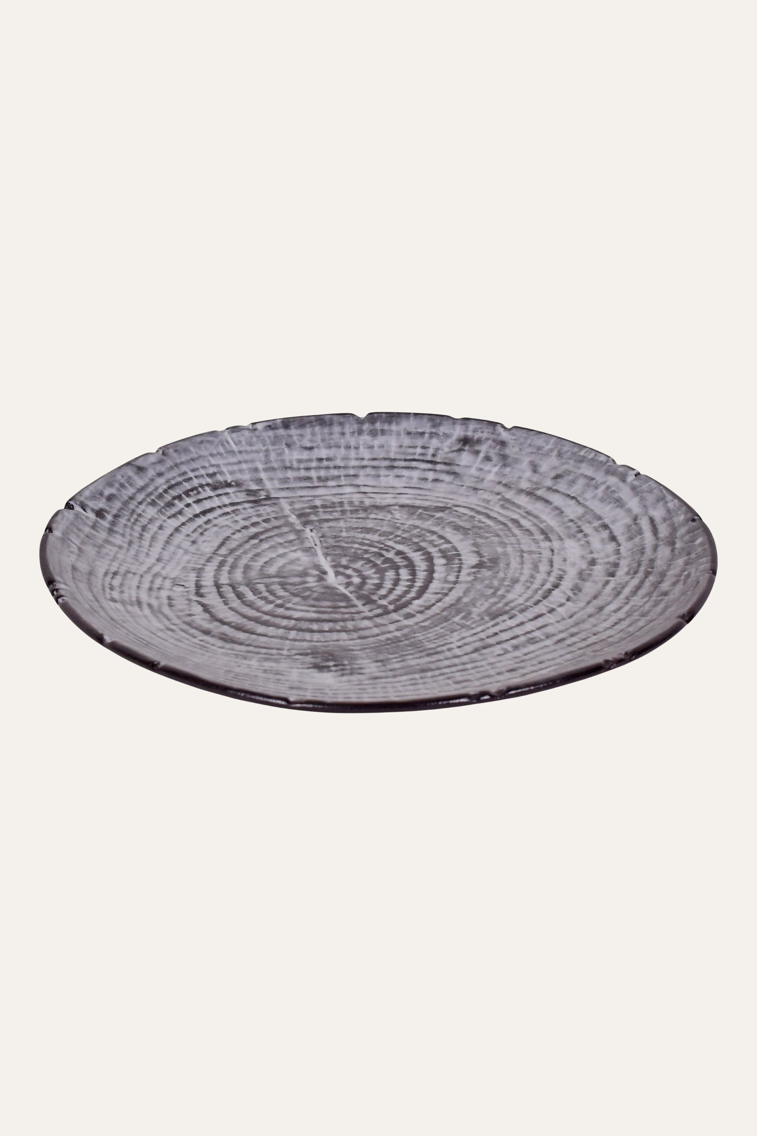 Decorative ceramic snack plate for kitchen table