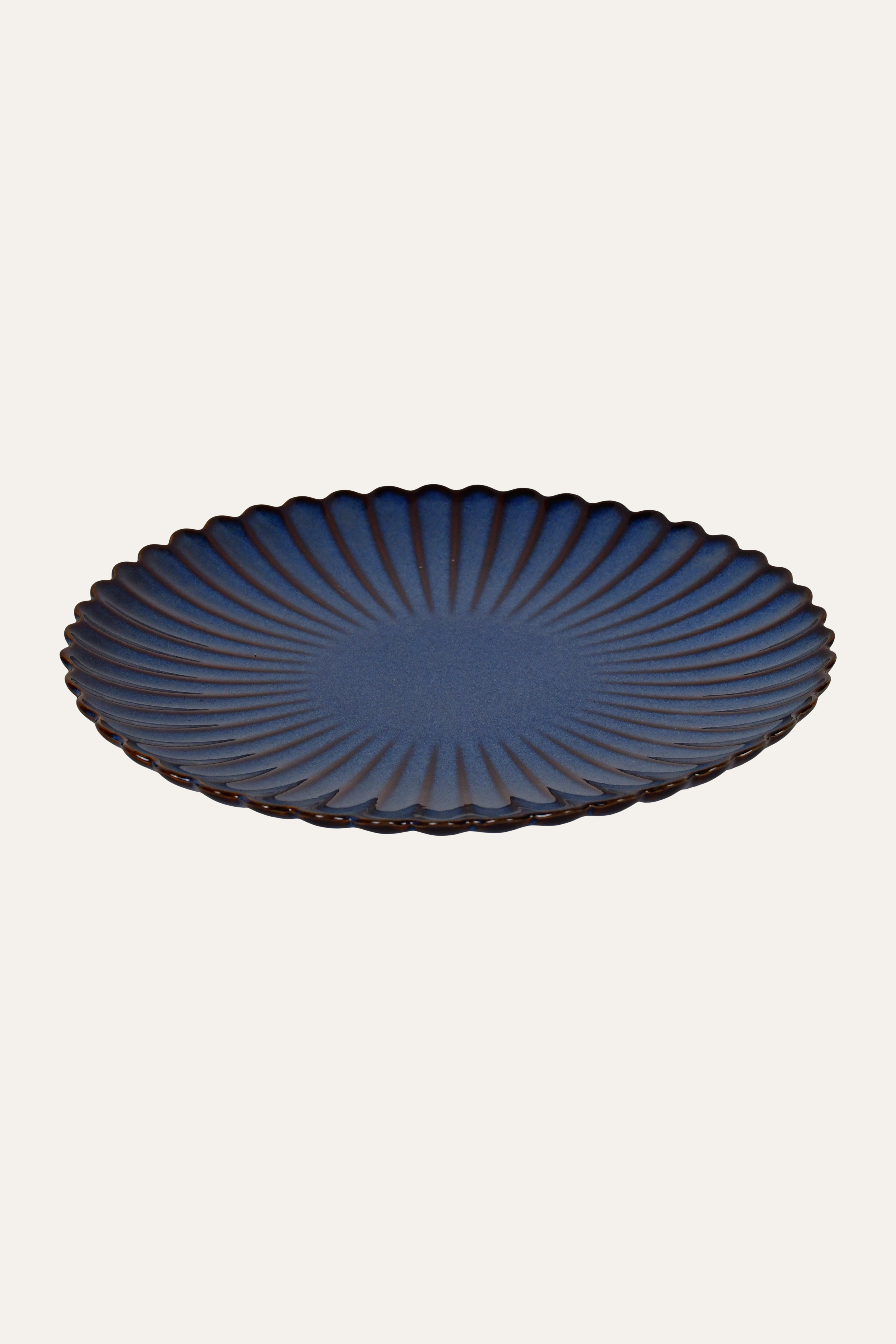 Decorative large ceramic plate for modern homes