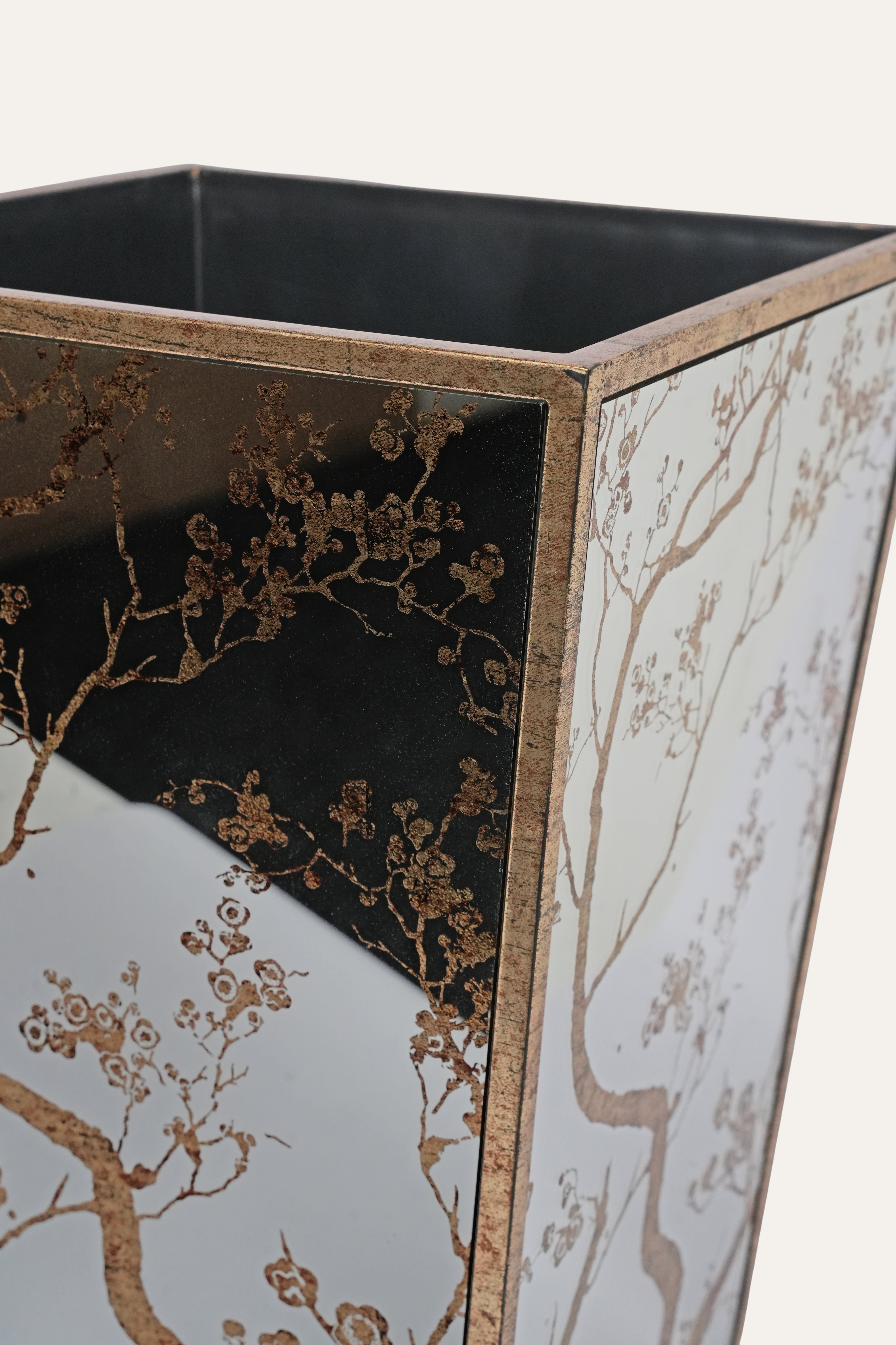 Decorative mirrored waste basket