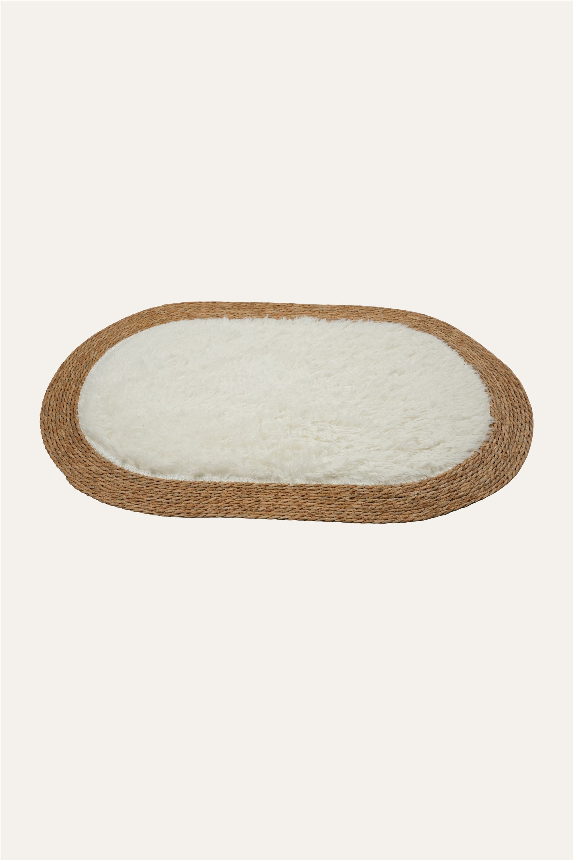 Decorative oval floor mat for bedroom styling