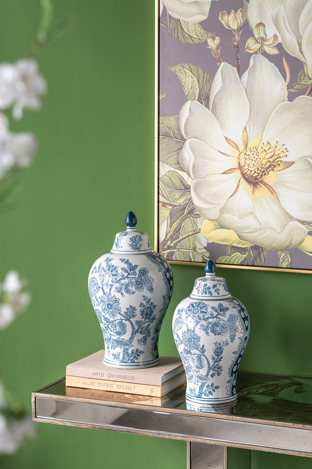 Decorative Porcelain Jar with lid