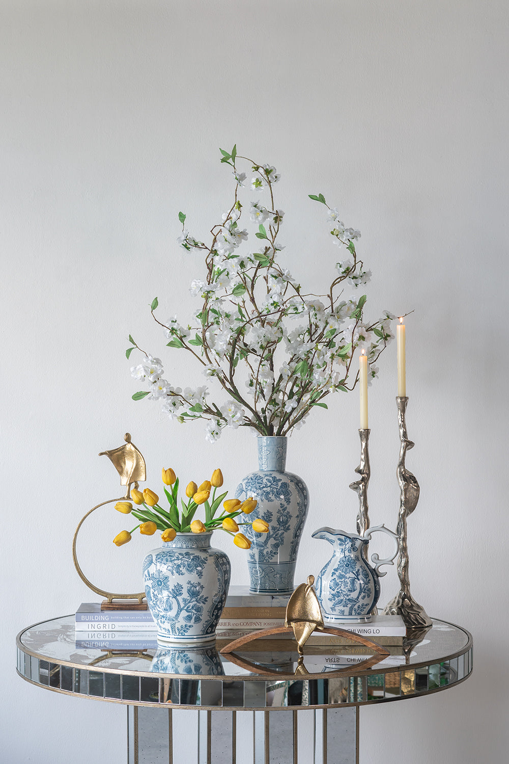 Decorative Classic Floral Vase