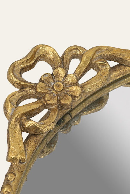 Decorative gold mirror 