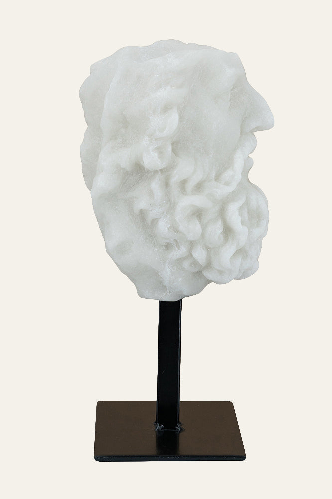 sculpture of a bust 