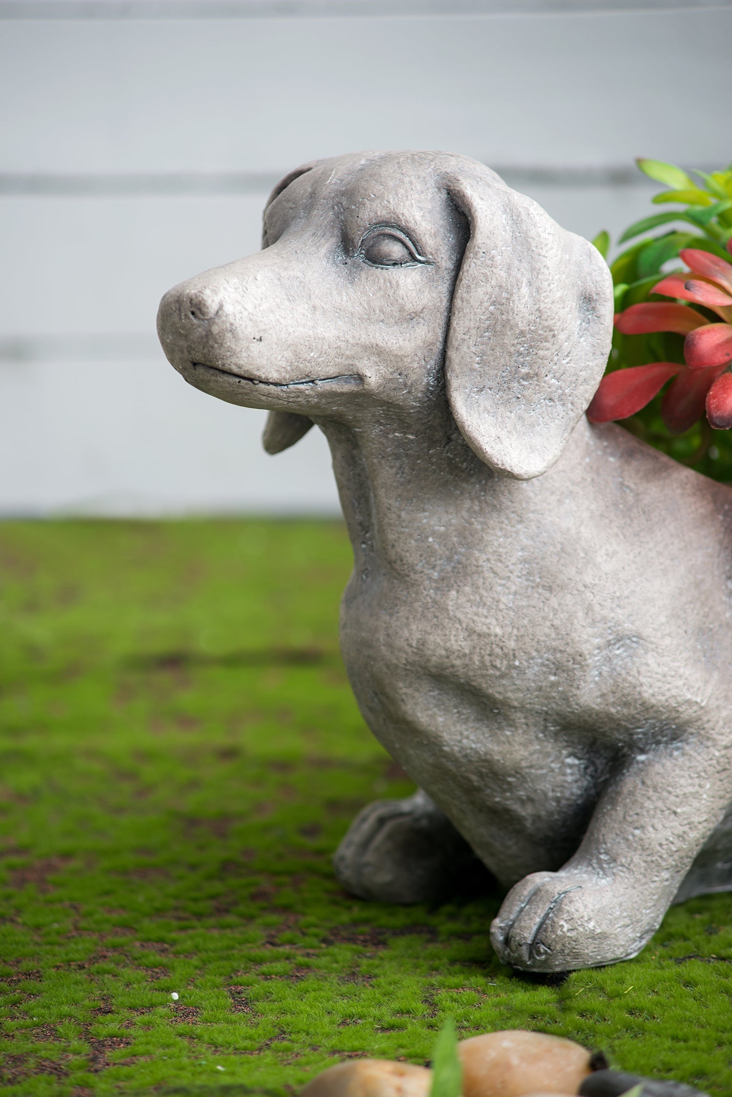 Manon Dog Shaped Planter