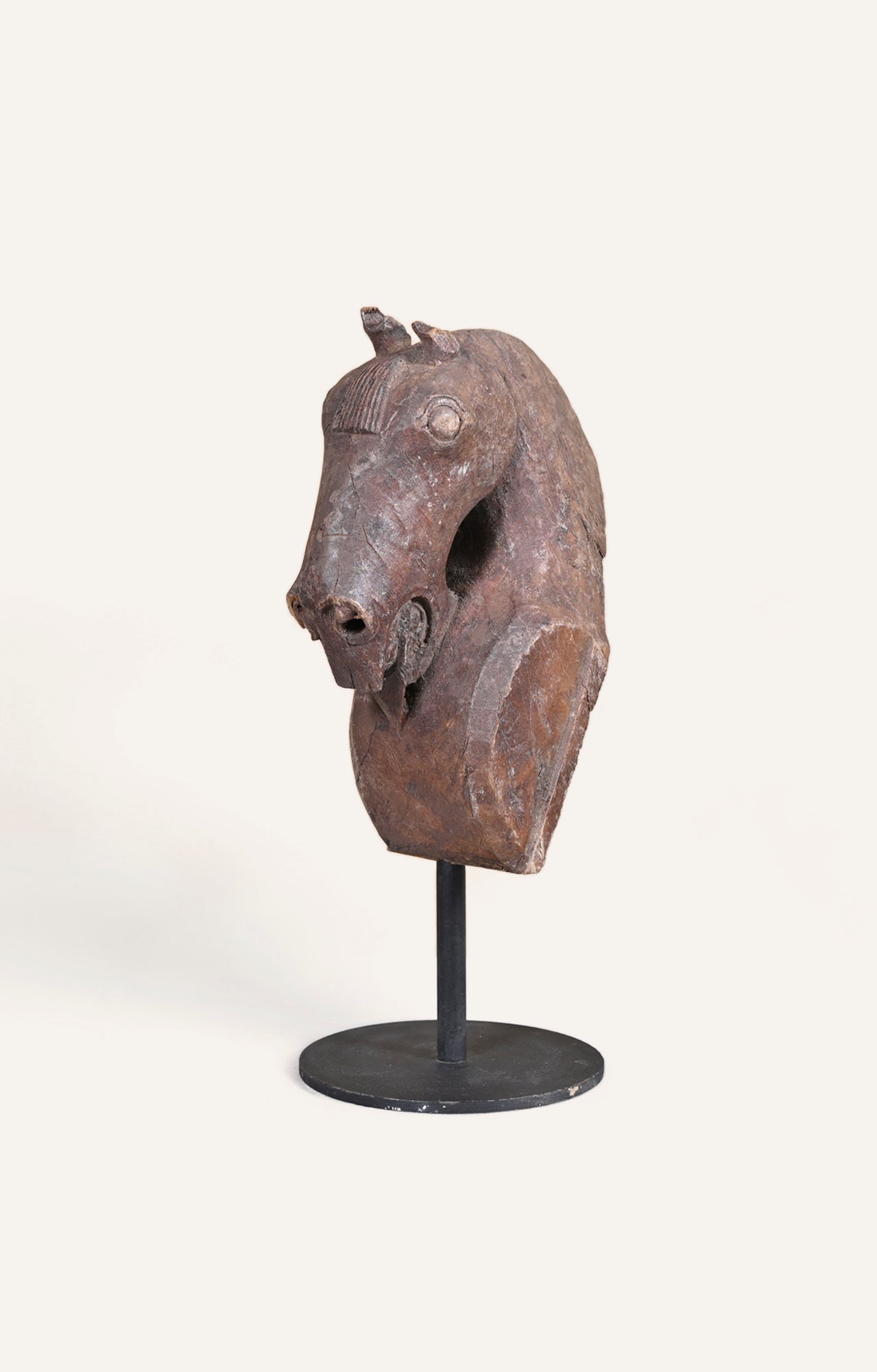 Hand Carved Horse Head on Stand - main