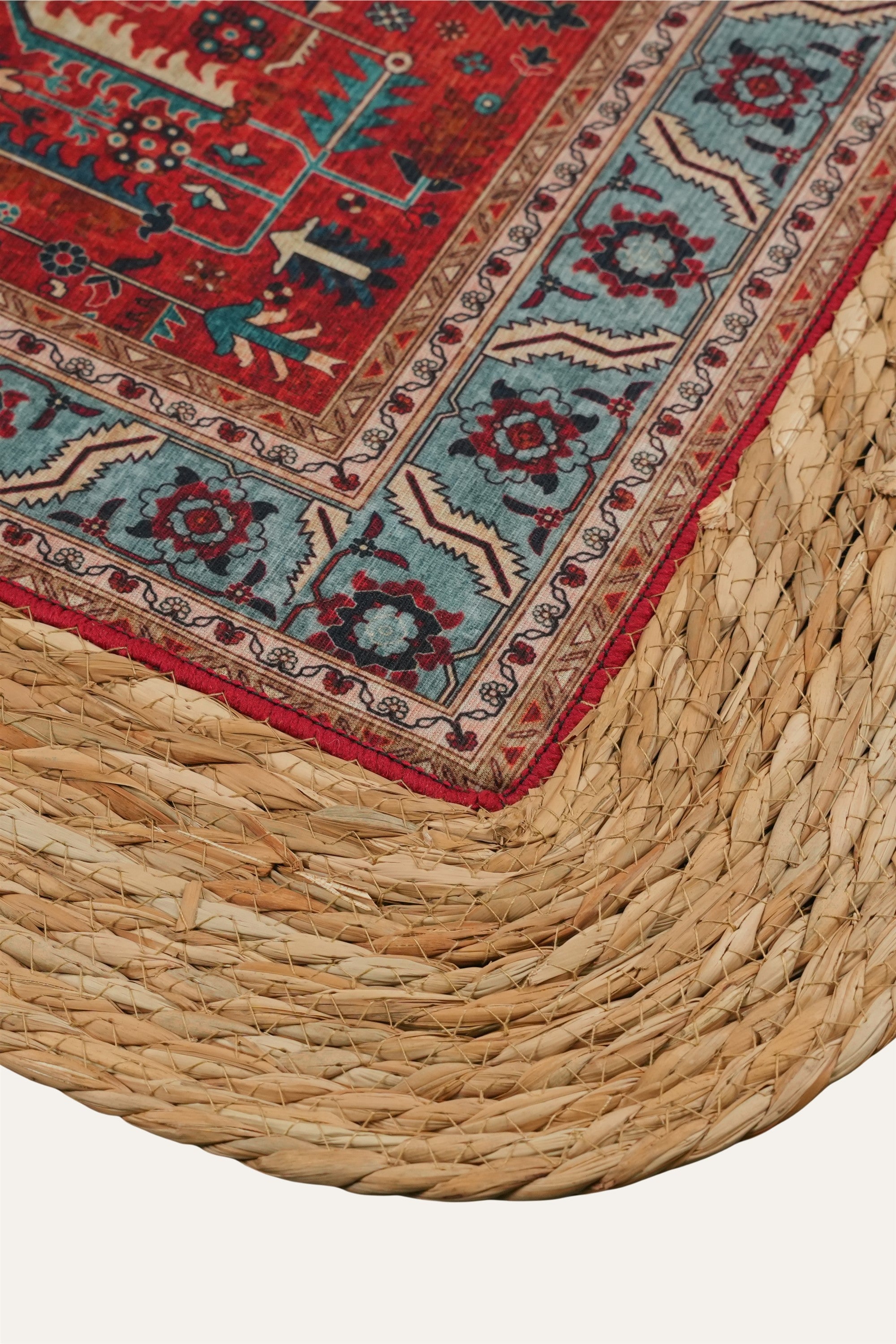 Handmade straw and cotton woven mat