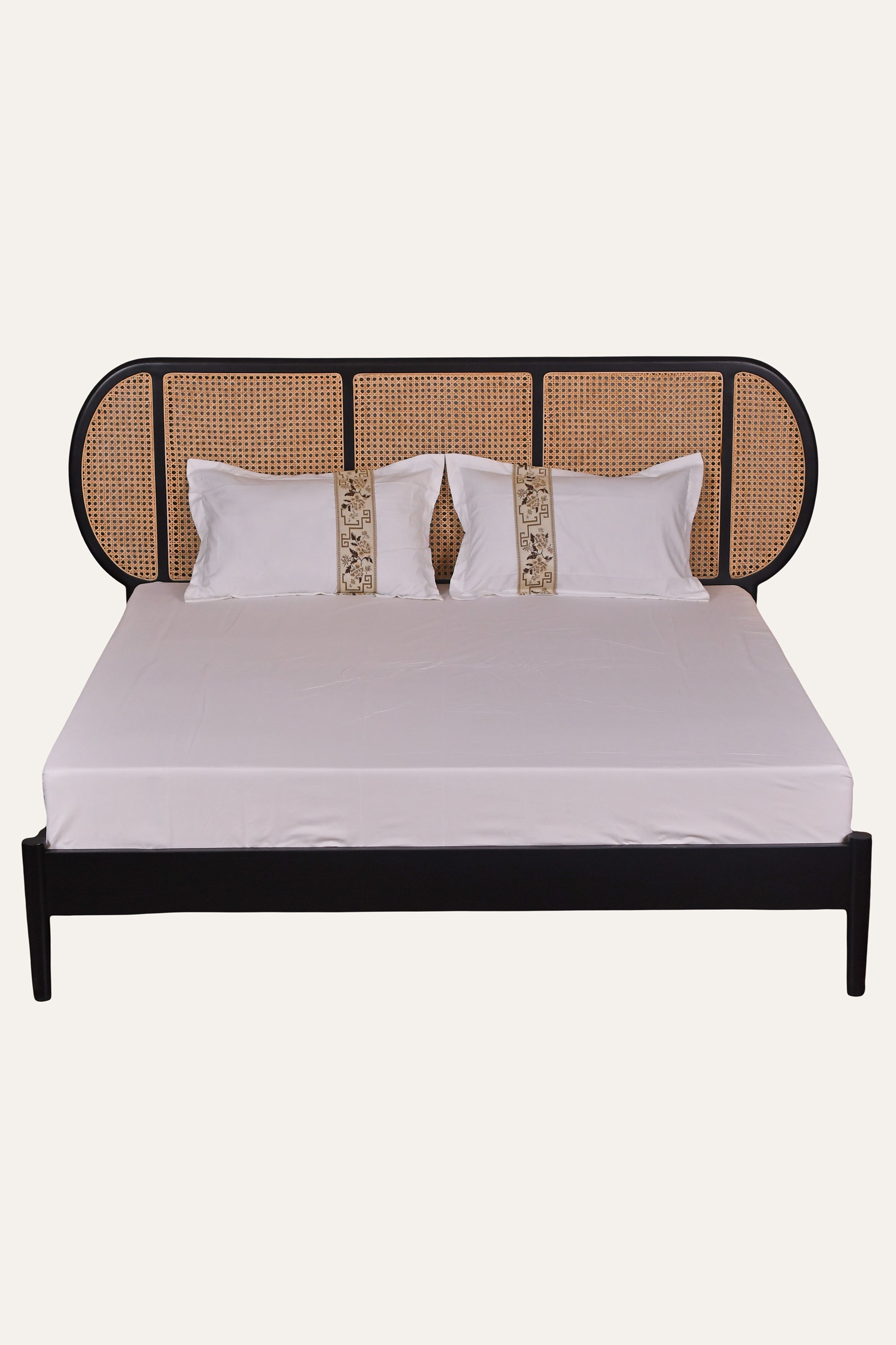 Hotel Style White Bedding Set