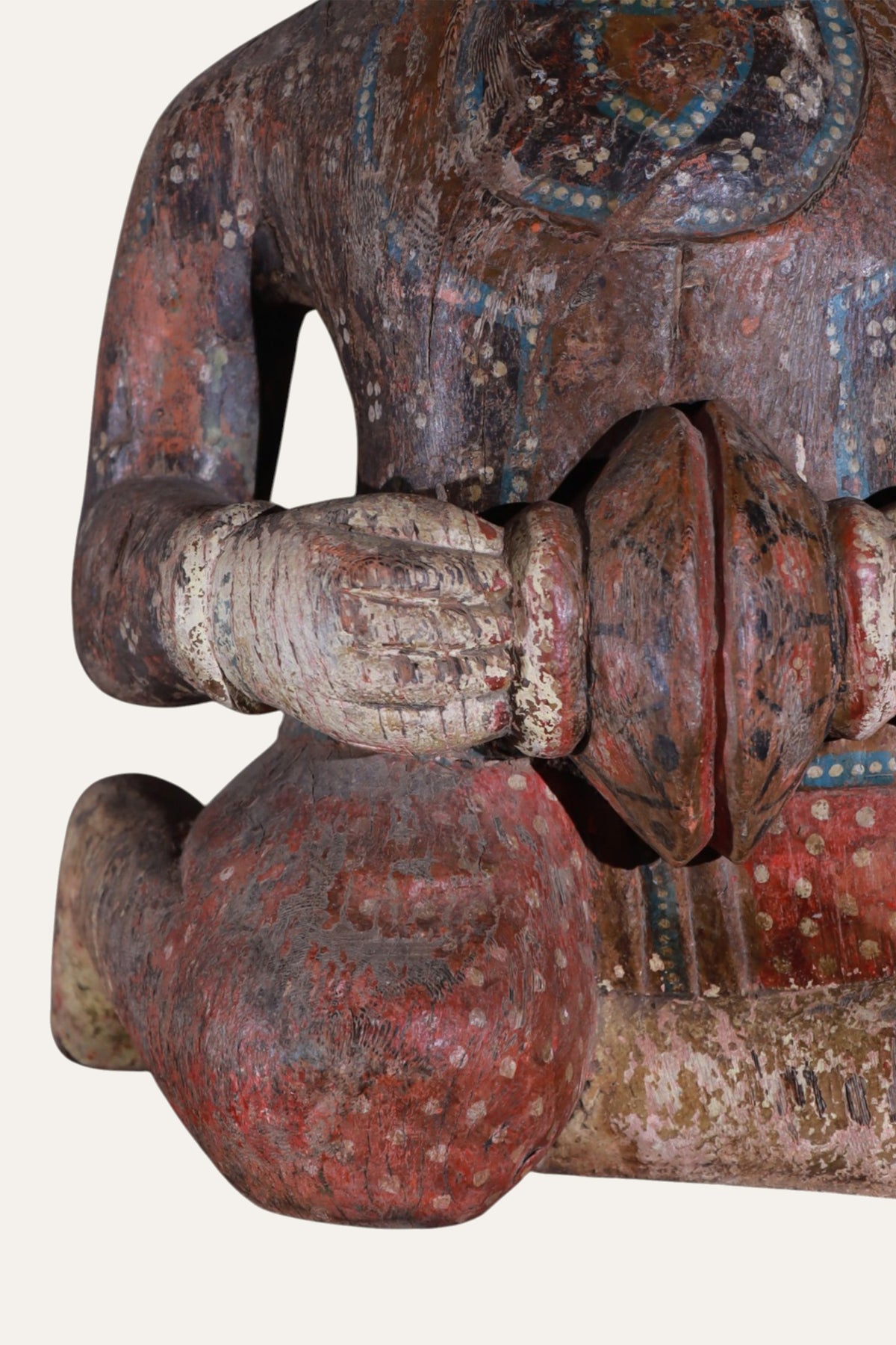 Traditional Rajasthani Musician Figurine for Entryway Styling