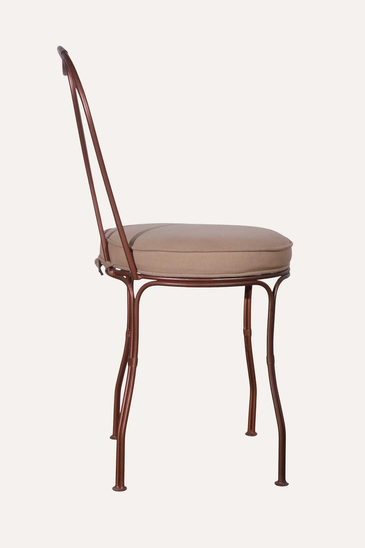 Curved Metal Dining Chair with Cushioned Seat for Modern Homes
