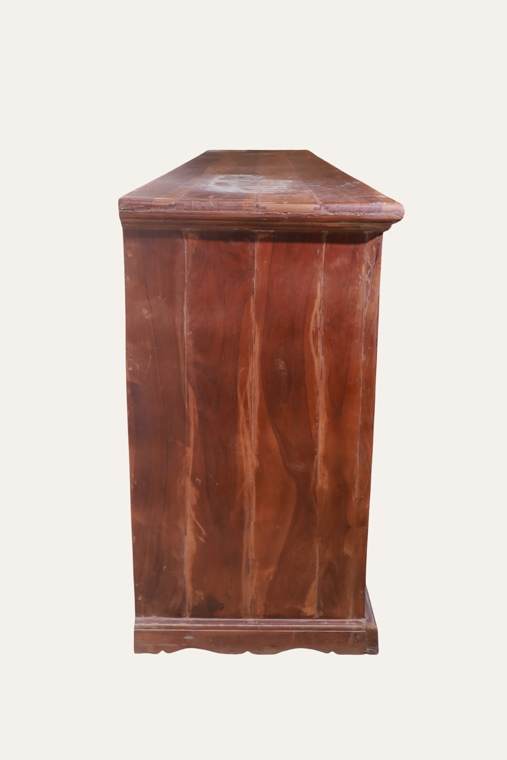 Wooden Lattice 3-Drawer 2-Door Sideboard for Dining & Living Room Storage