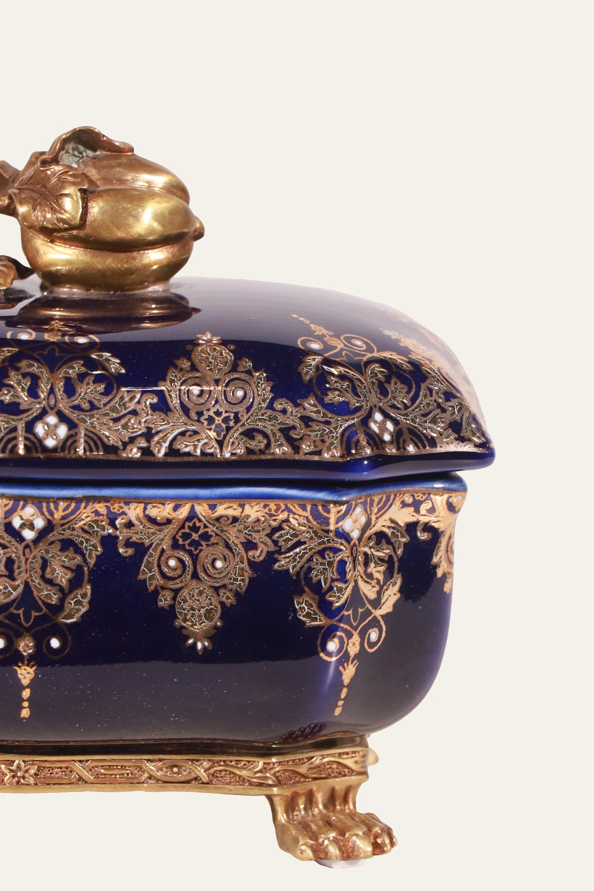 Dark Blue Porcelain Jewelry Casket Box with Fruit Finial