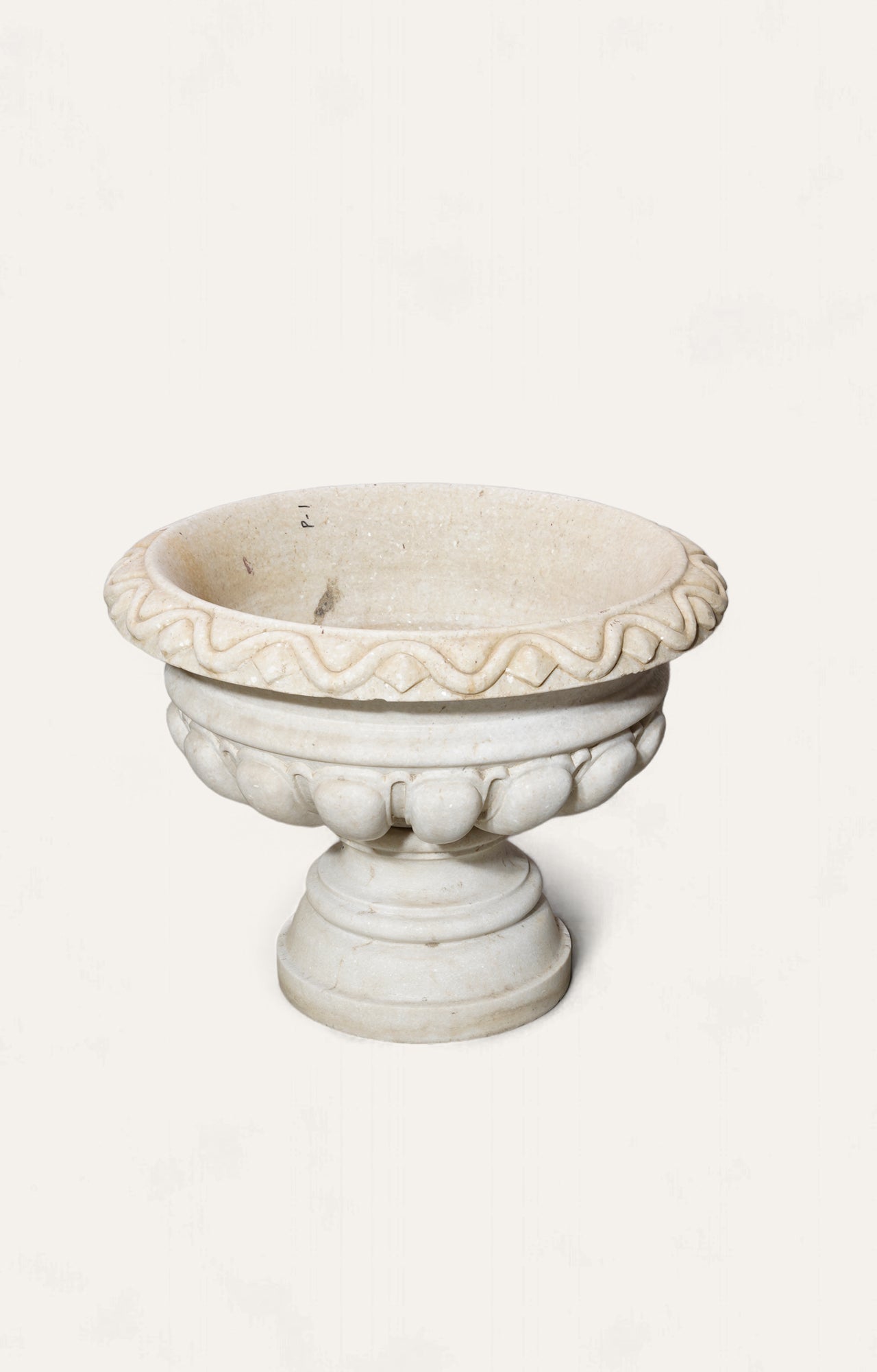 Outdoor Curved Marble Garden Planter_3