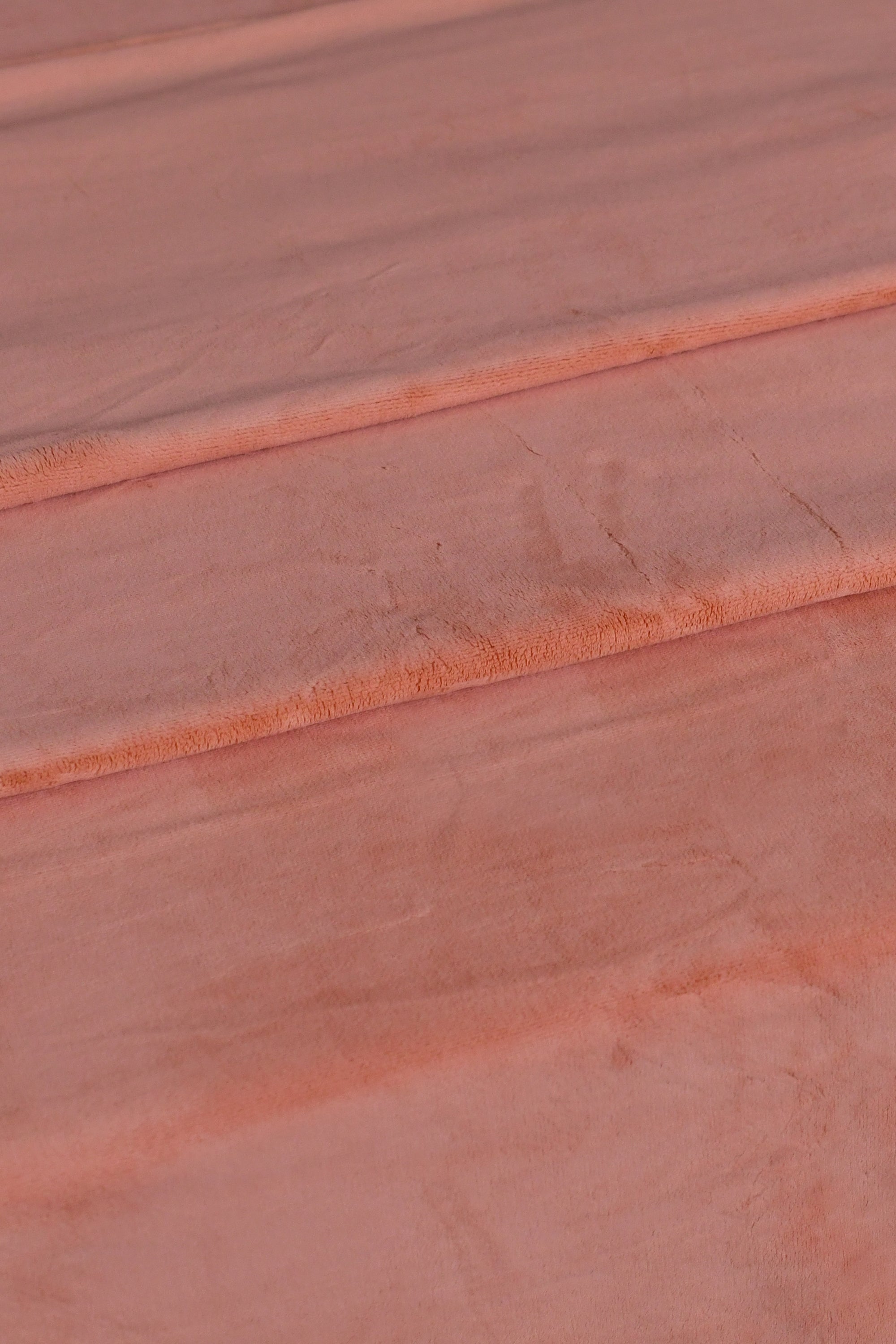 Peach Velvet Comforter Style Bedcover Set