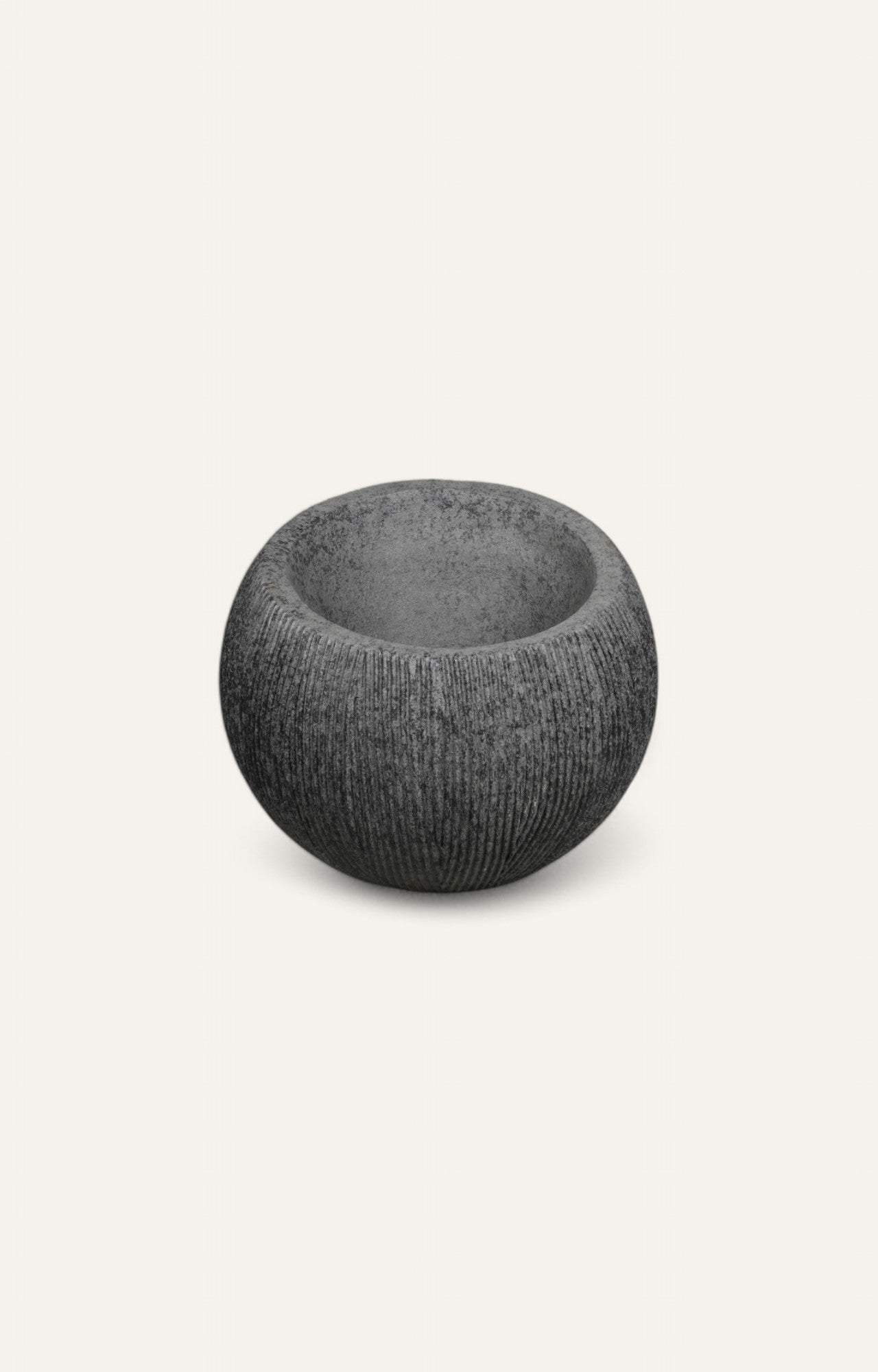 Ribbed Sphere Planter