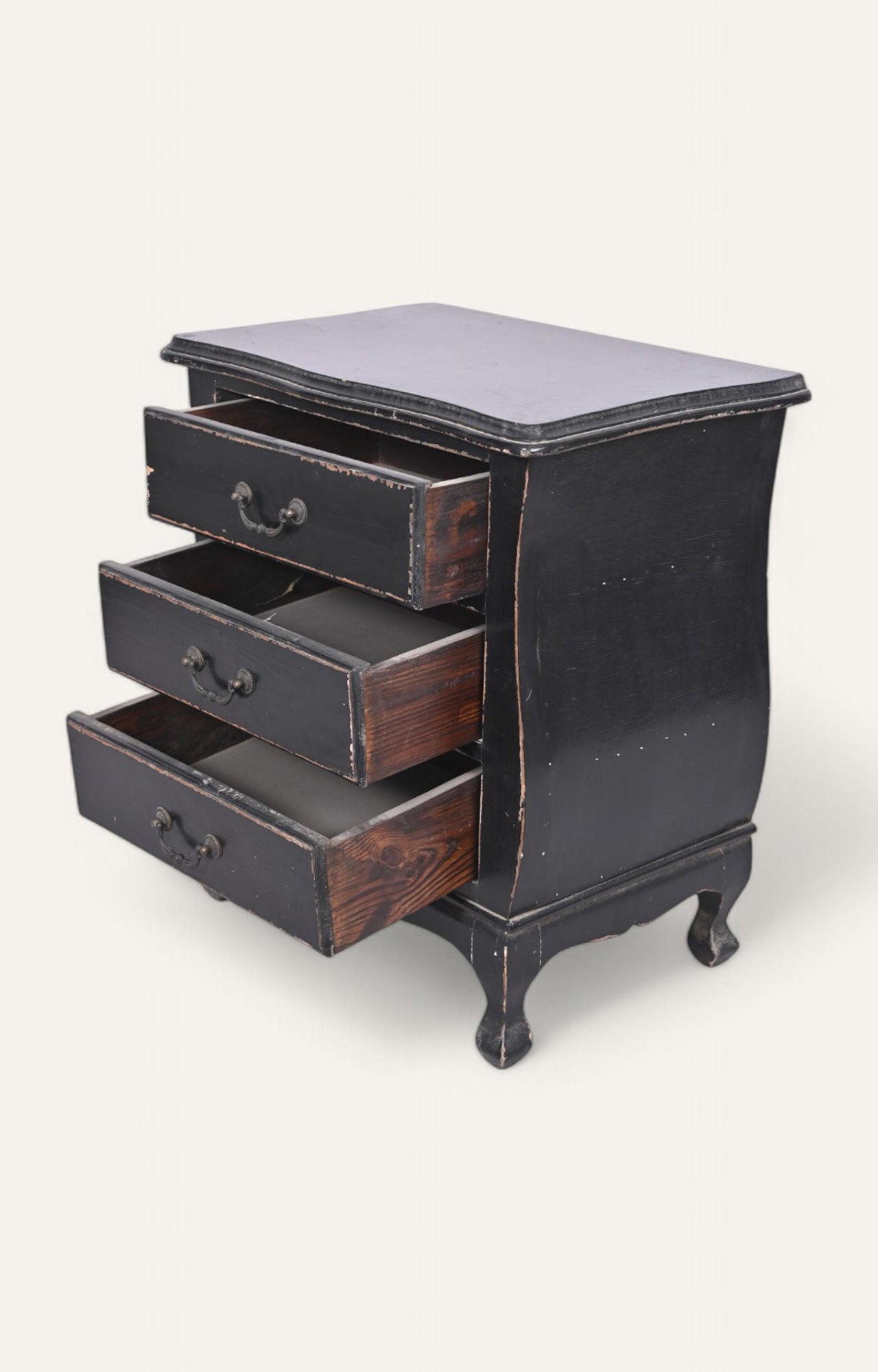Black wooden chest of drawers 