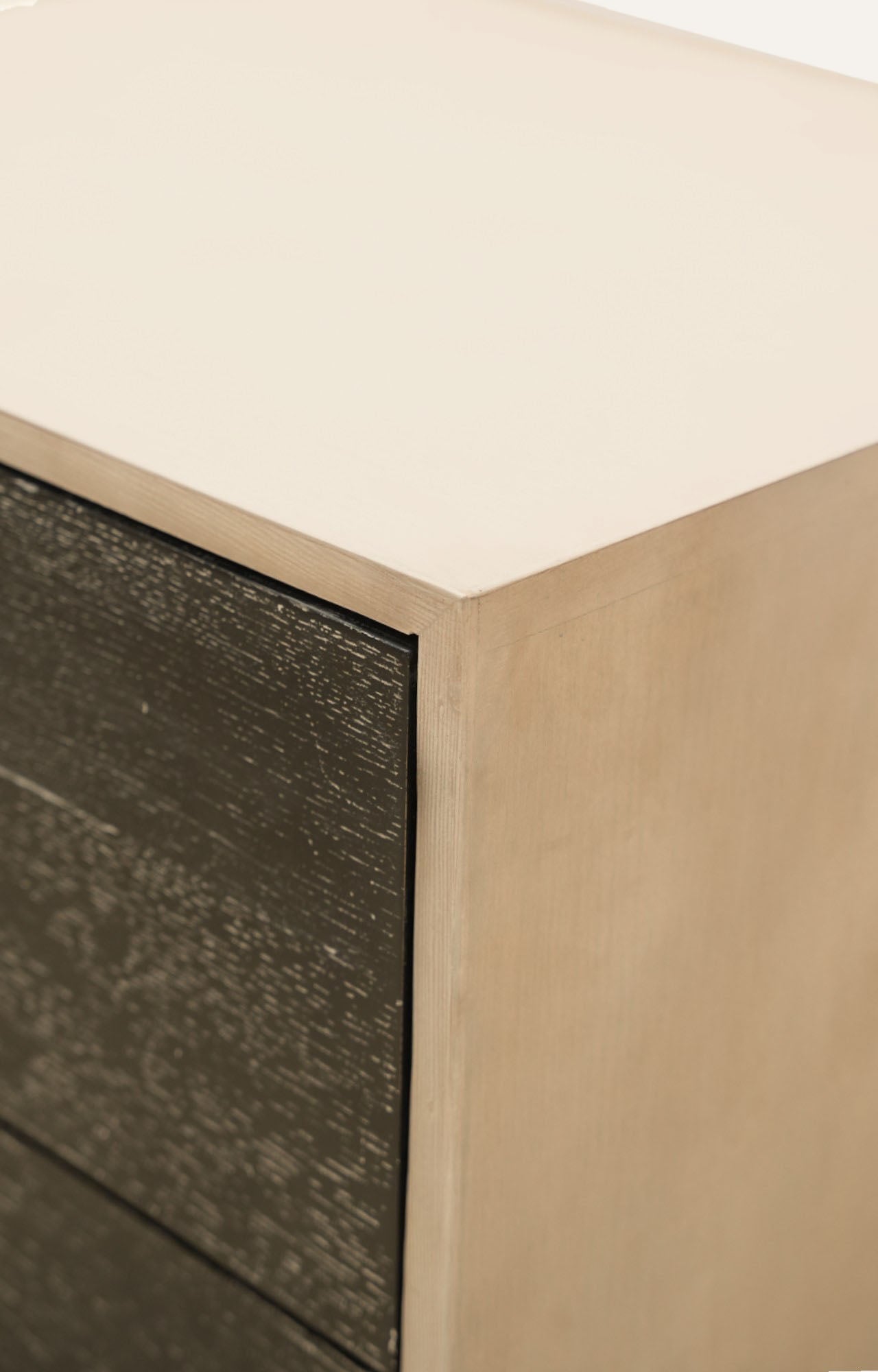 Dual-tone Night Stand