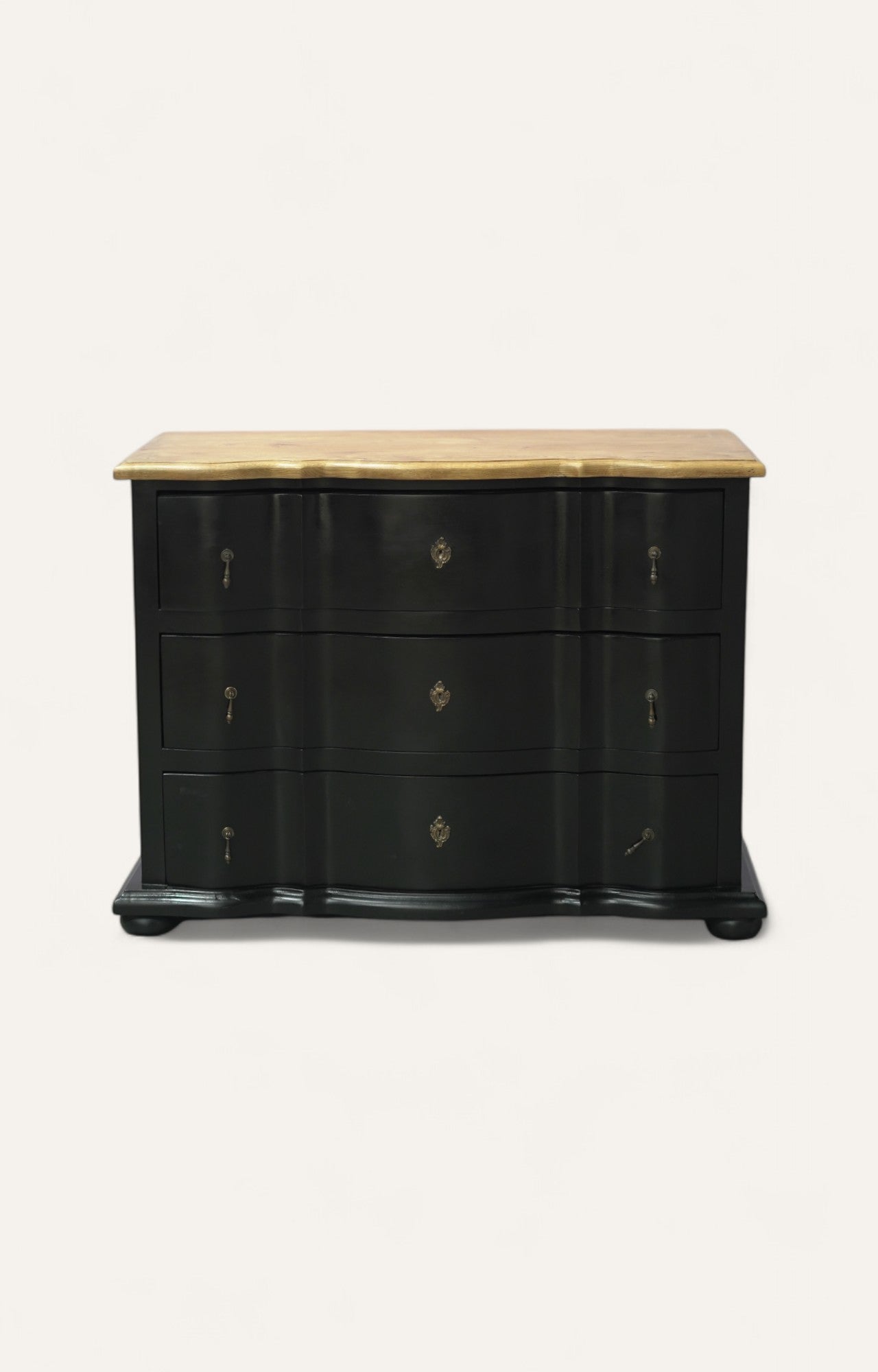 Black dresser