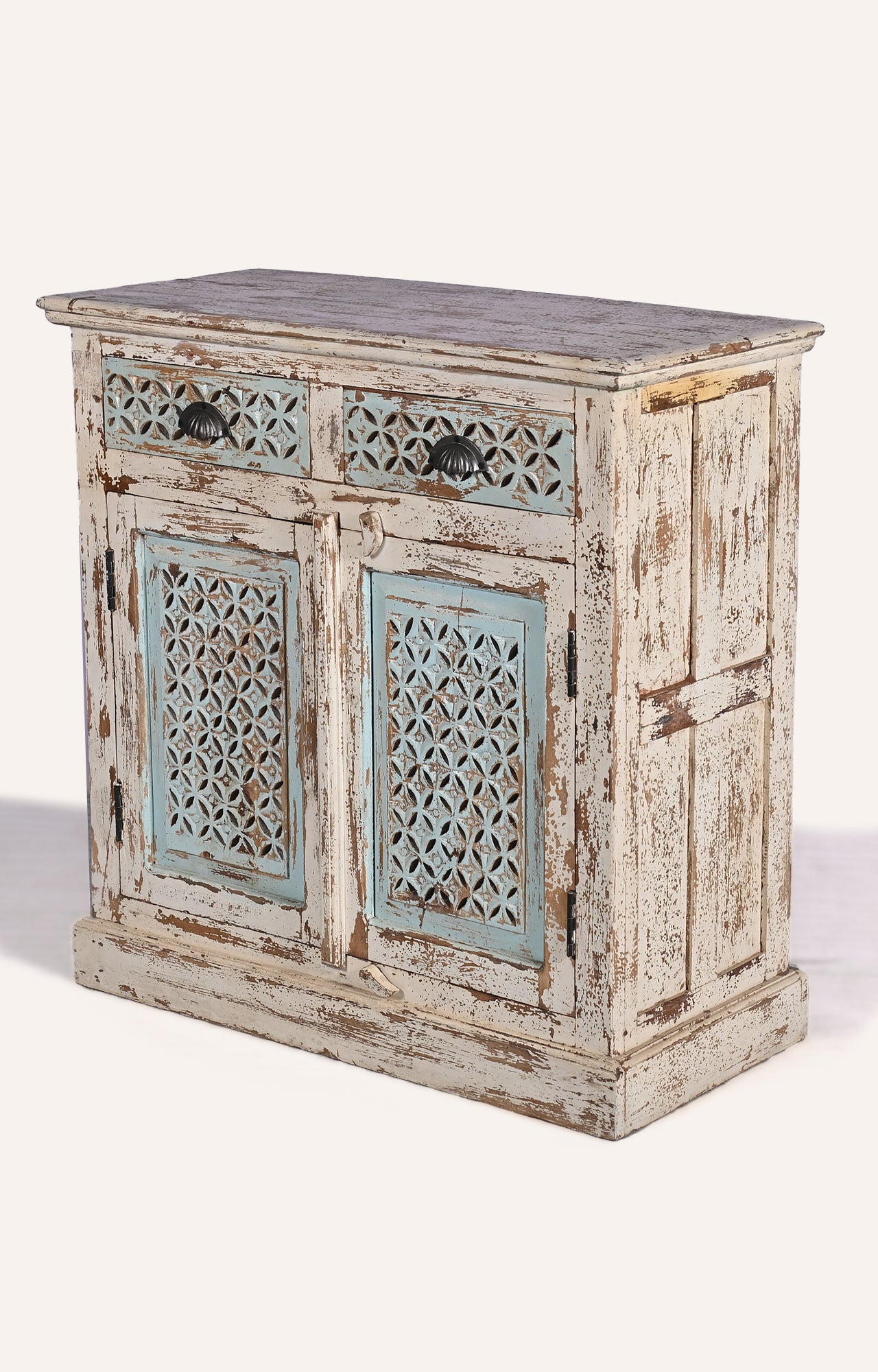 Shabby chic cabinet_3