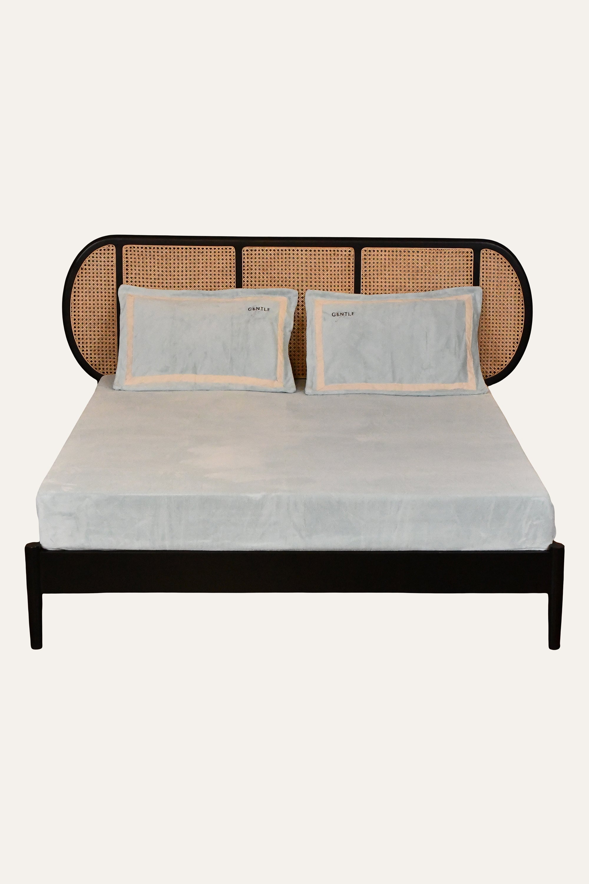 Soft Velvet Bedding Set